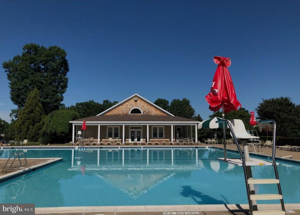 THE GREENS AT LEE'S HILL - Residential