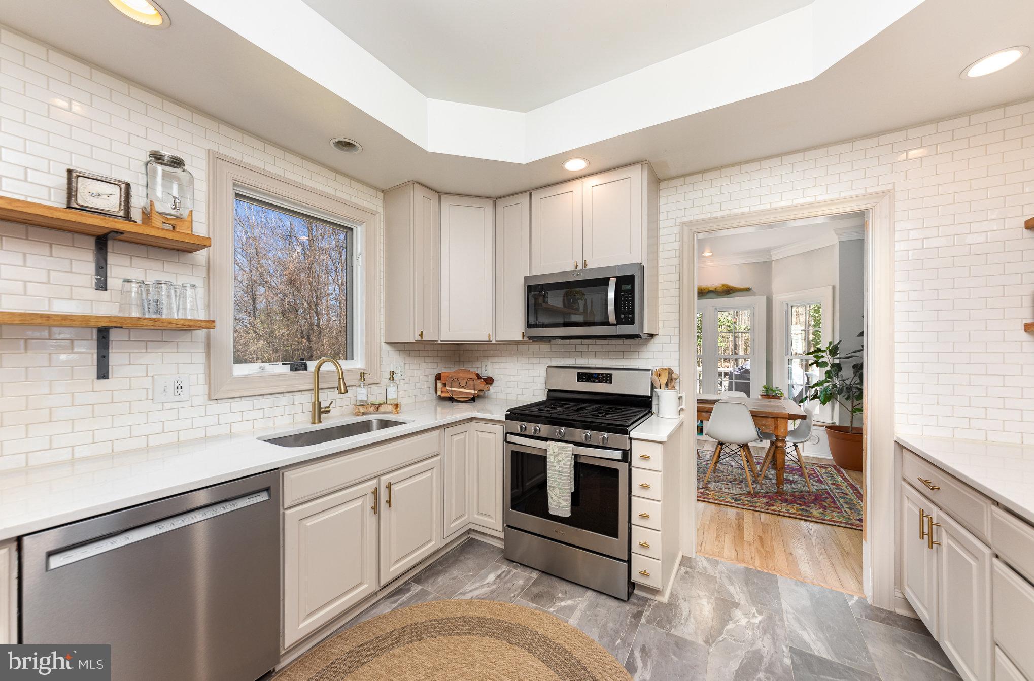 THE GREENS AT LEE'S HILL - Residential