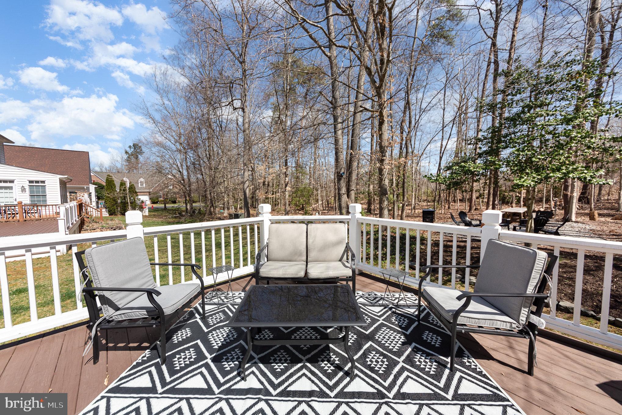 THE GREENS AT LEE'S HILL - Residential