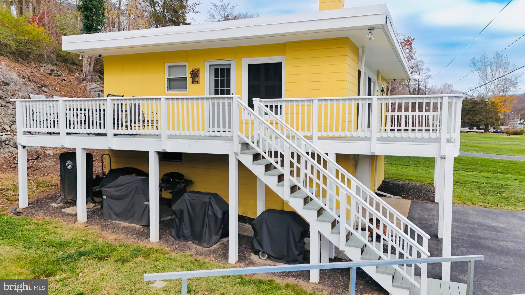 POTOMAC TERRACE - Residential