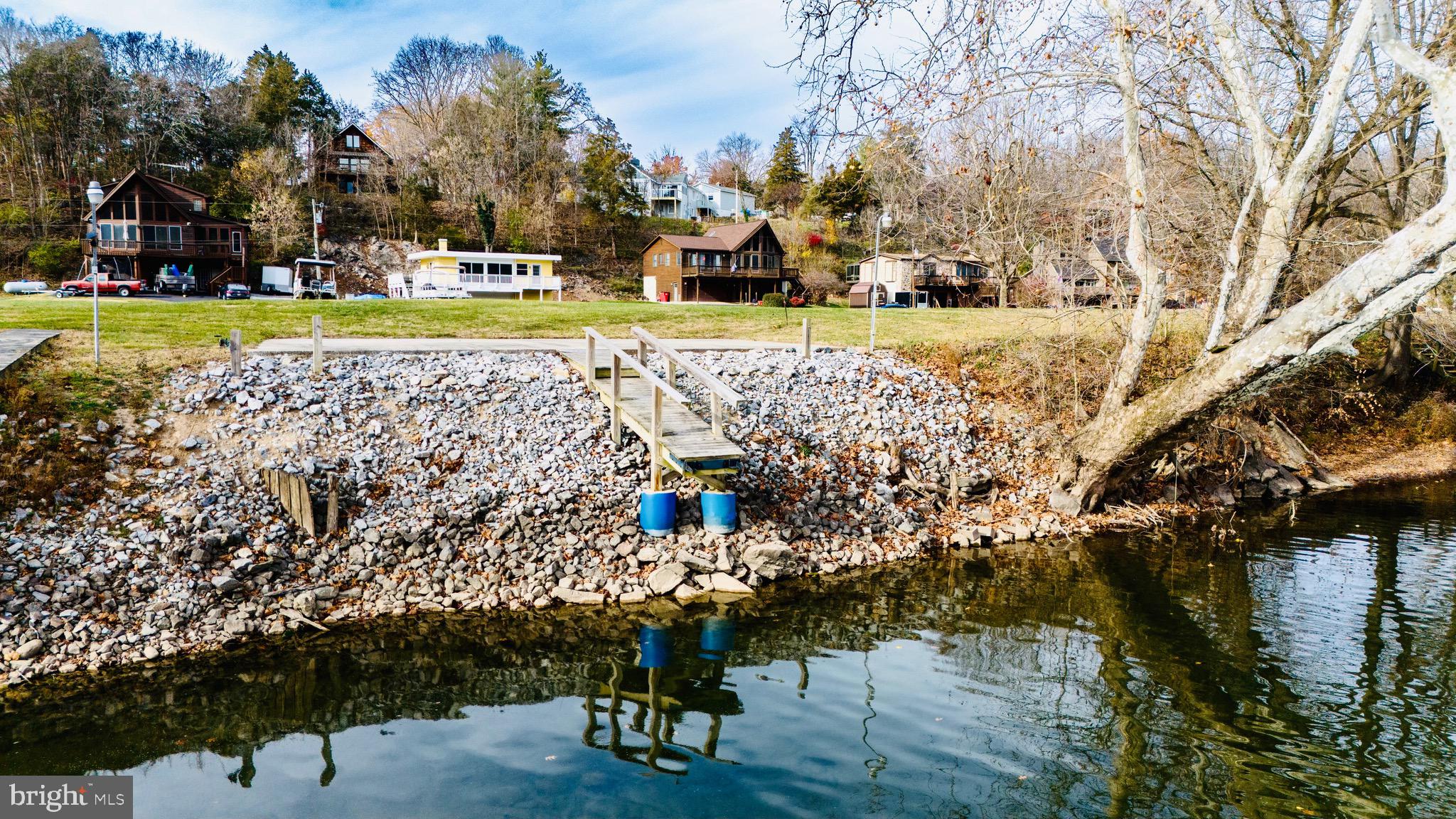 POTOMAC TERRACE - Residential