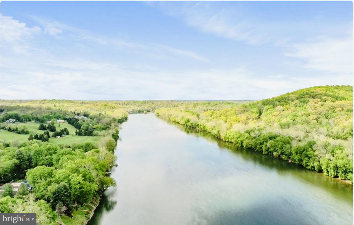 POTOMAC TERRACE - Residential