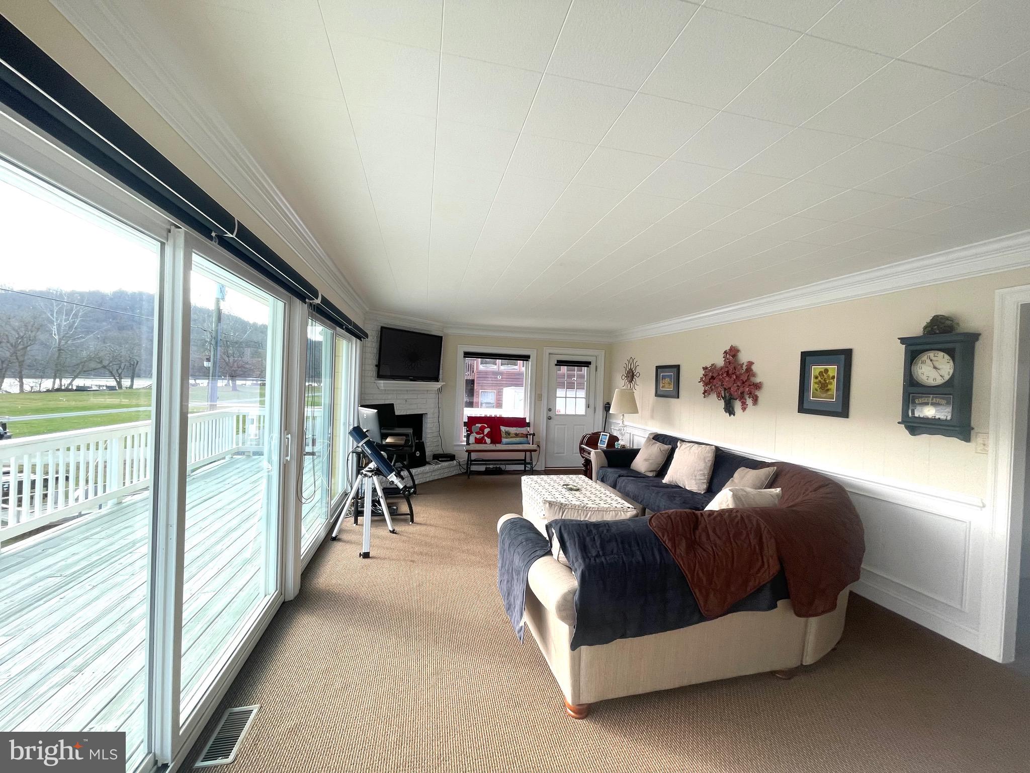 POTOMAC TERRACE - Residential