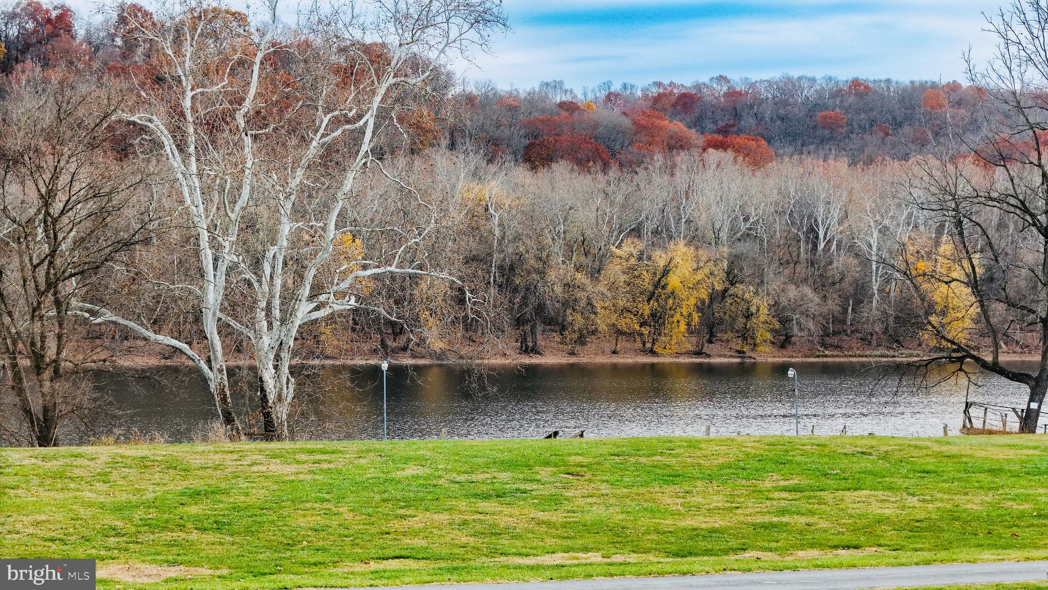 POTOMAC TERRACE - Residential
