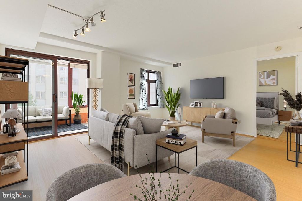 Photo of 2400 Clarendon Boulevard #406, ARLINGTON, VA 22201 (MLS # VAAR2064758)