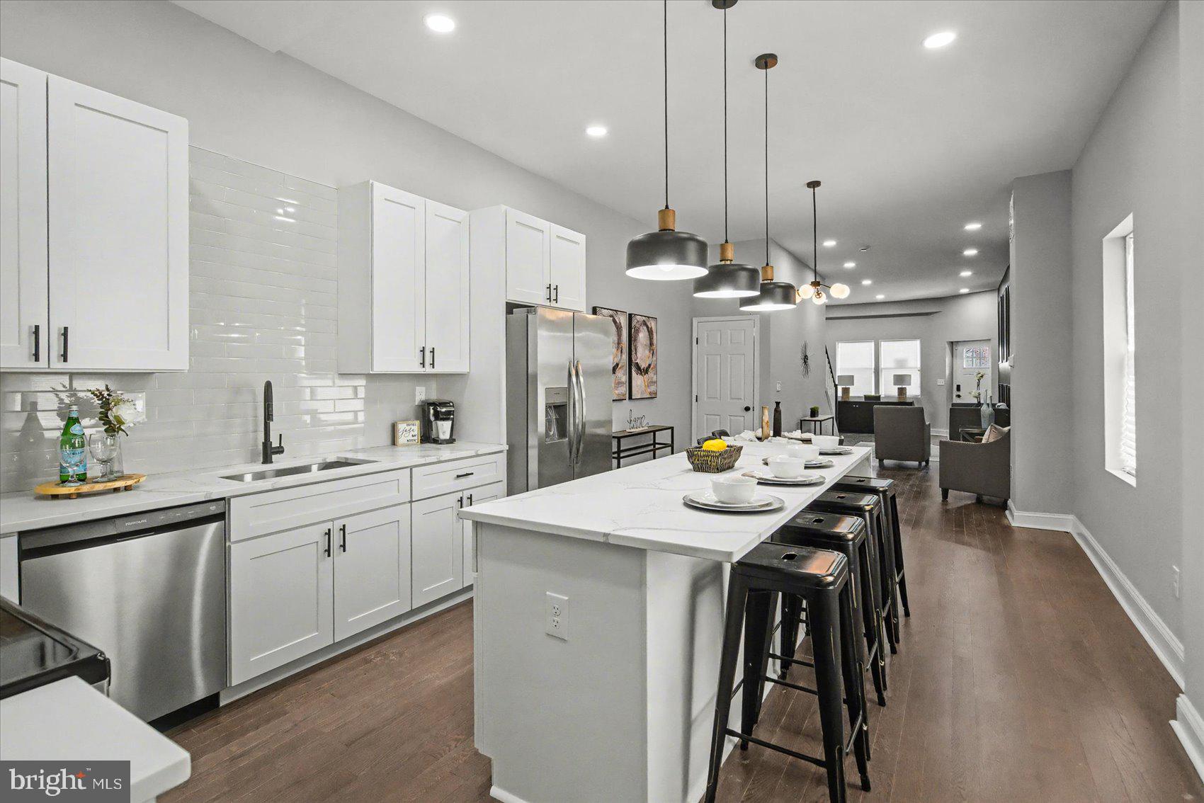 MONDAWMIN - Residential