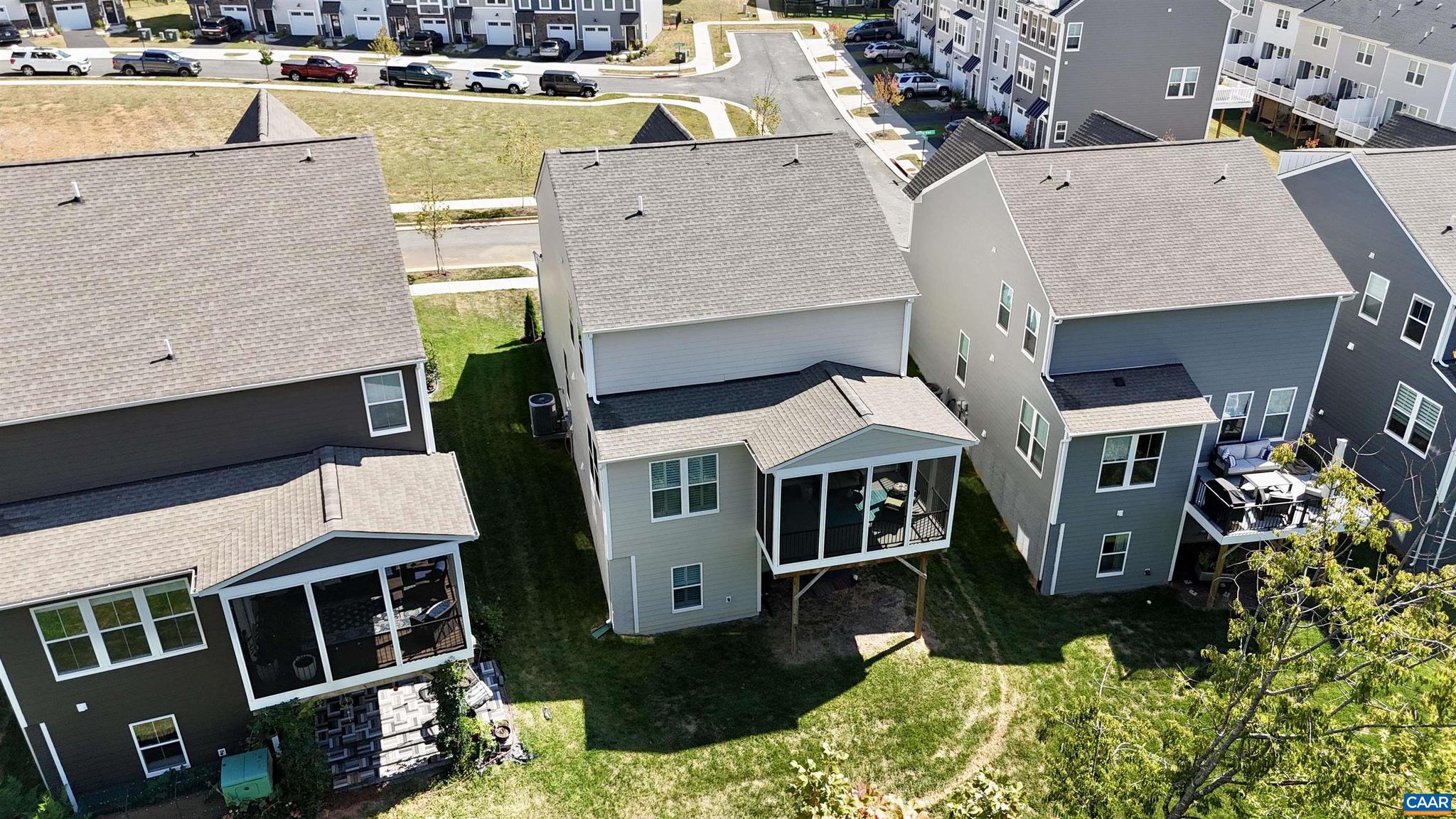 PLEASANT GREEN - Residential