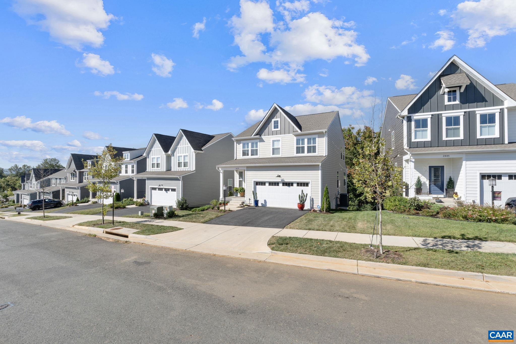 PLEASANT GREEN - Residential