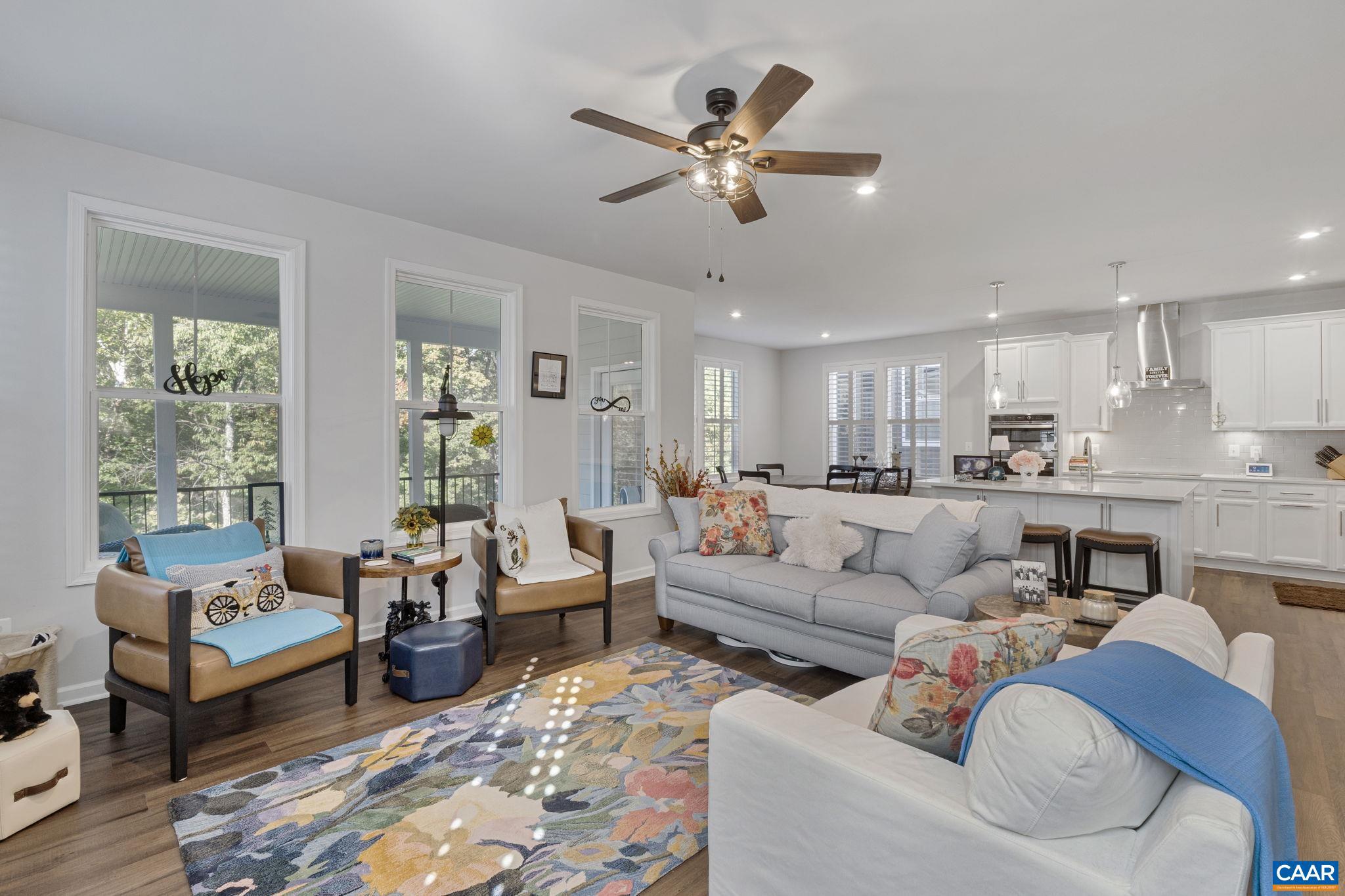 PLEASANT GREEN - Residential