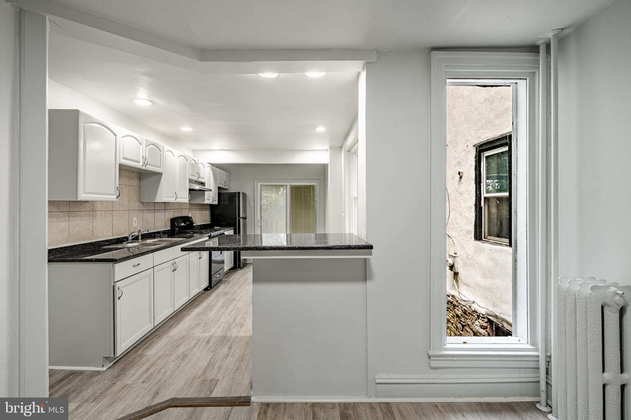 STONEHURST - Residential Lease