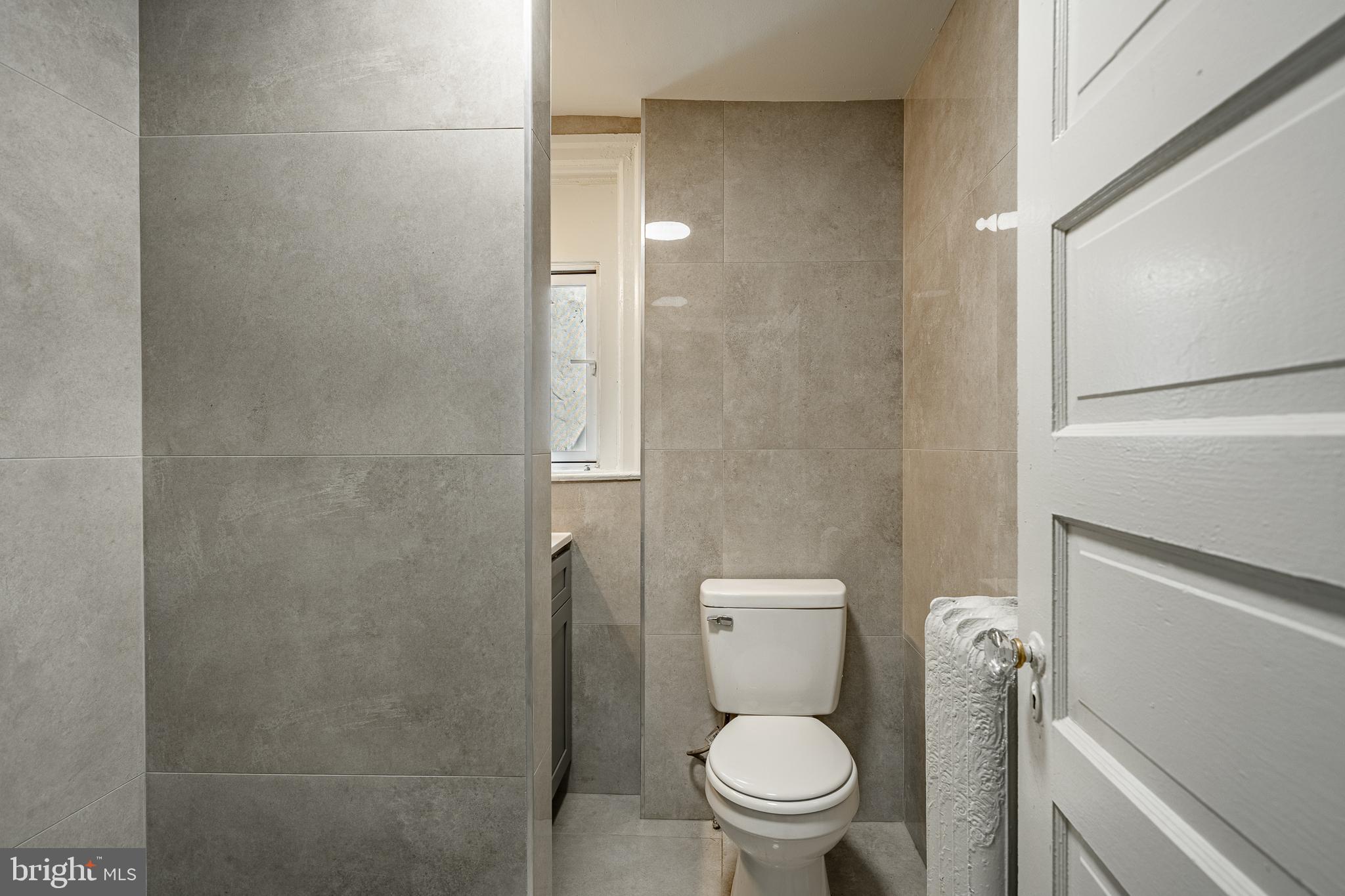 STONEHURST - Residential Lease