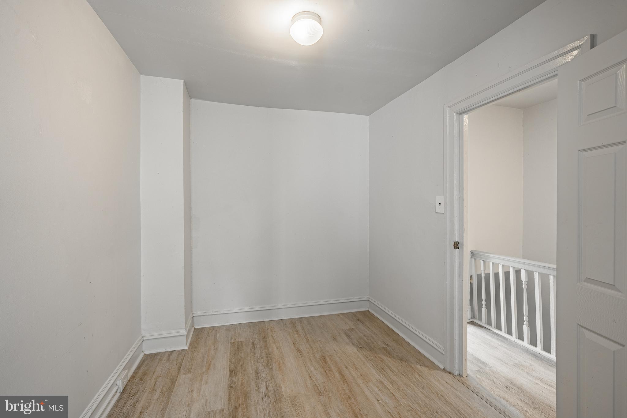 STONEHURST - Residential Lease