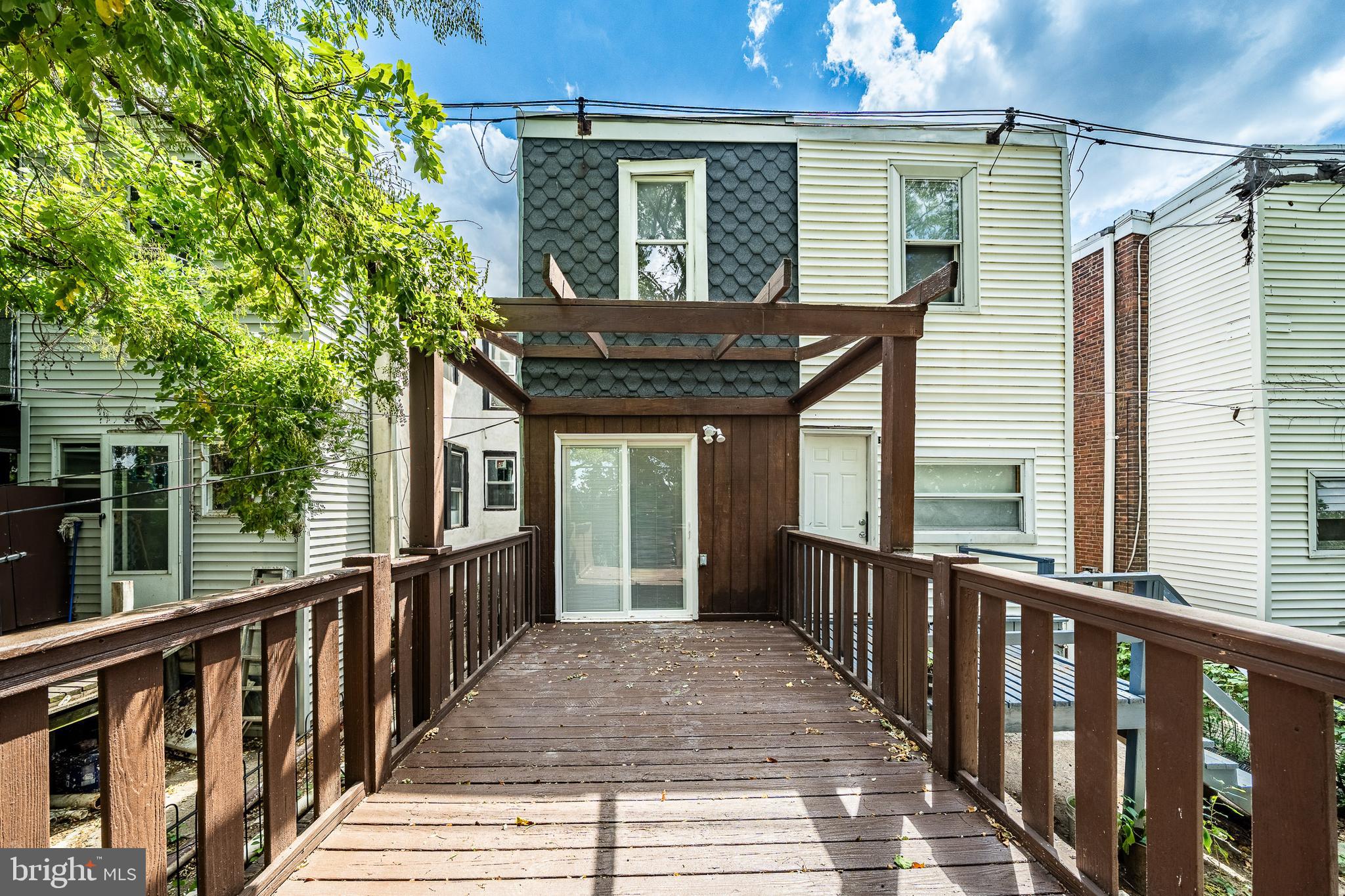 STONEHURST - Residential Lease