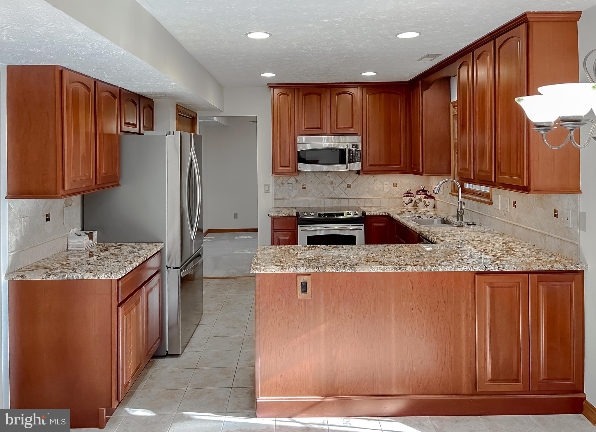 HICKORY NUT OF WILDEWOOD - Residential