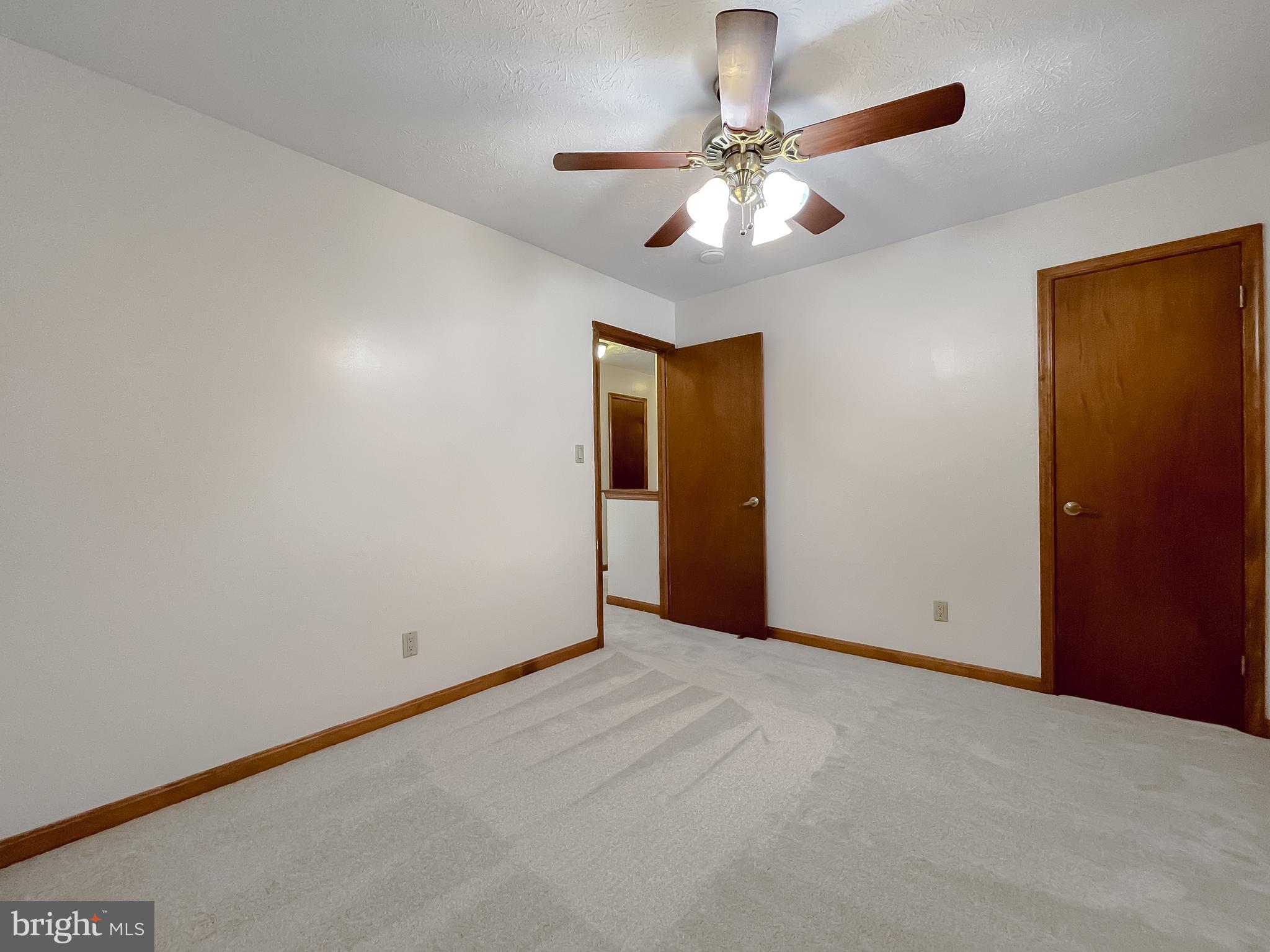 HICKORY NUT OF WILDEWOOD - Residential