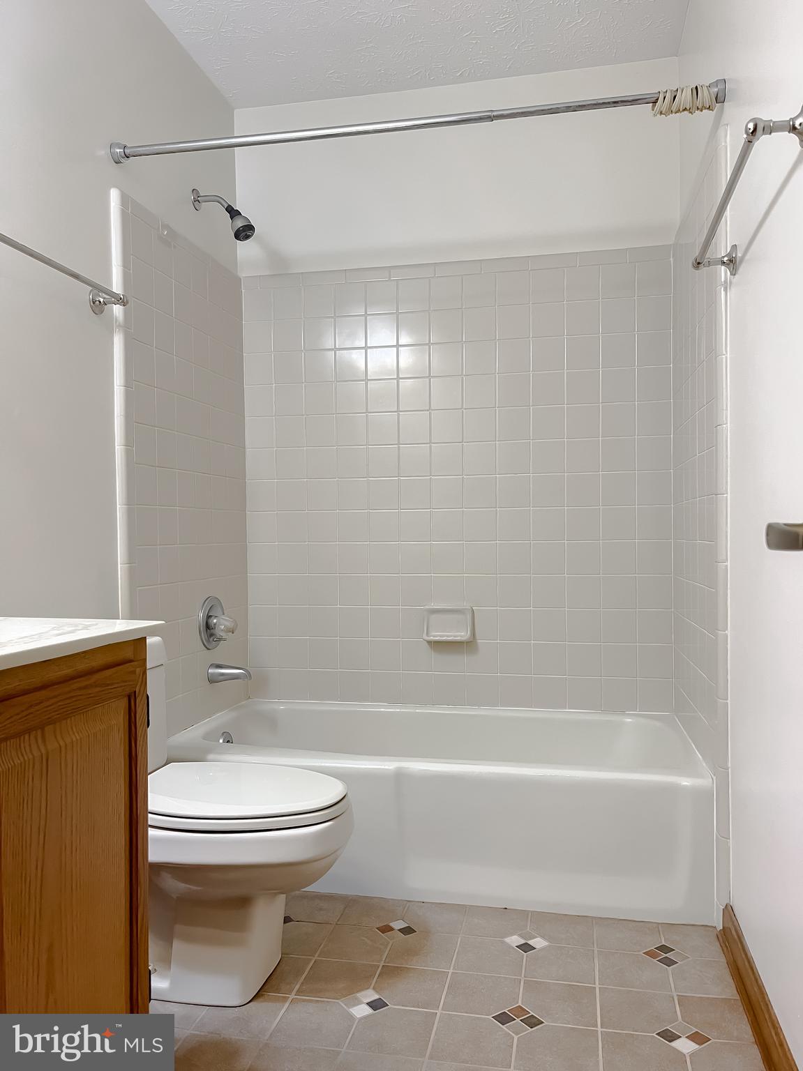 HICKORY NUT OF WILDEWOOD - Residential