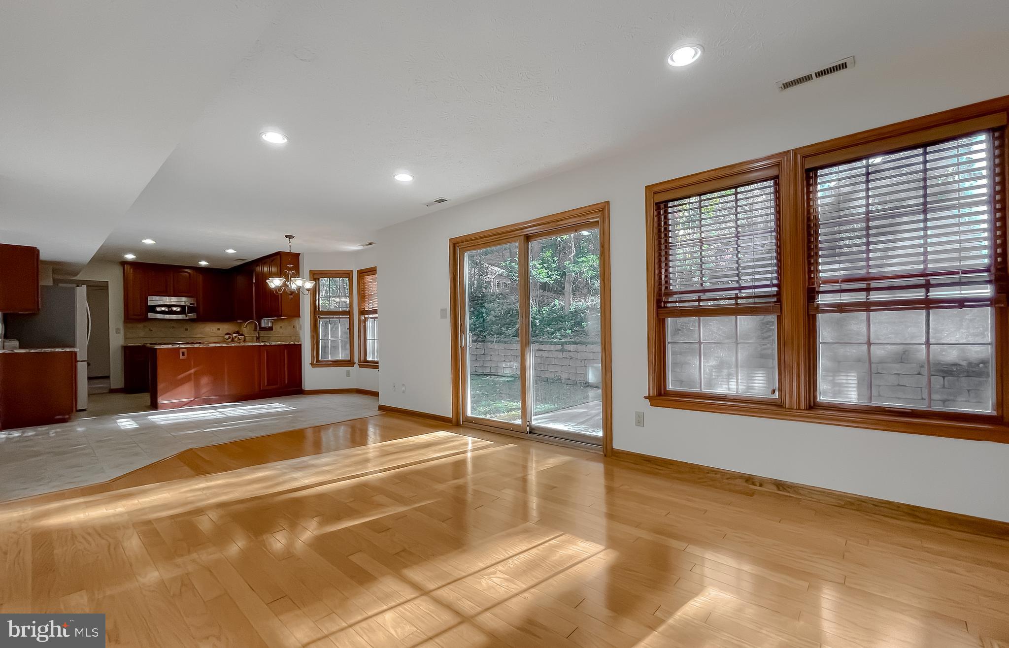 HICKORY NUT OF WILDEWOOD - Residential