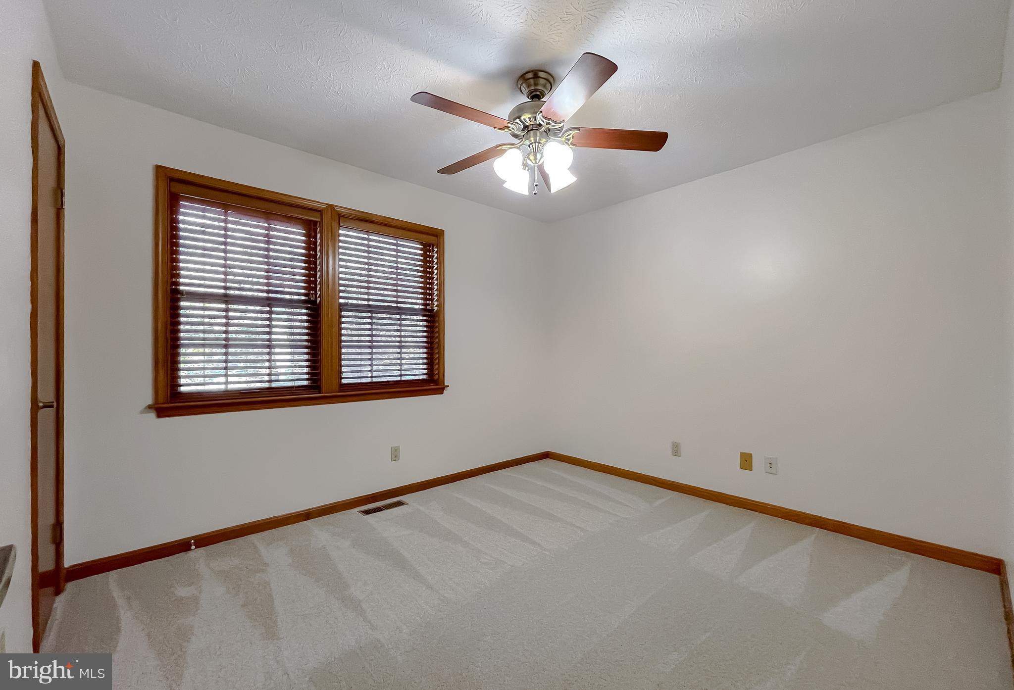 HICKORY NUT OF WILDEWOOD - Residential