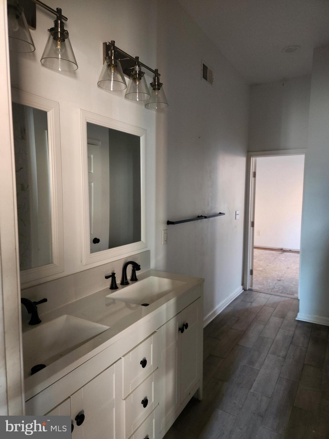 RESERVOIR HILL - Residential