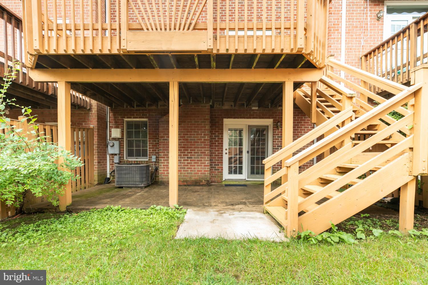 COLONIES OF MADRILLON - Residential Lease