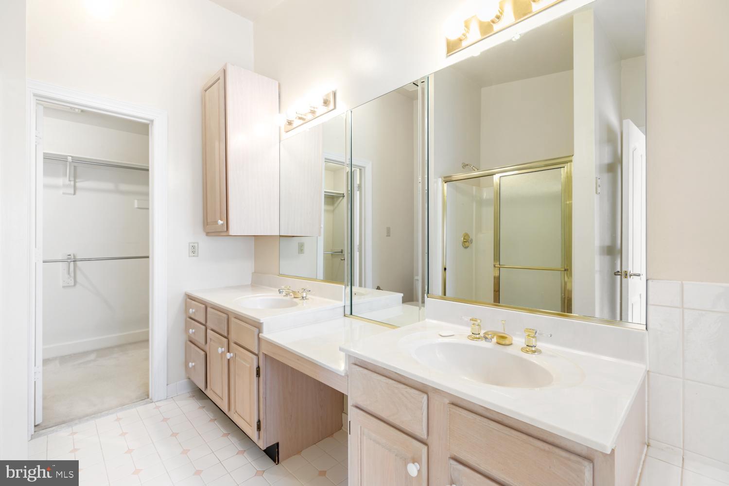 COLONIES OF MADRILLON - Residential Lease