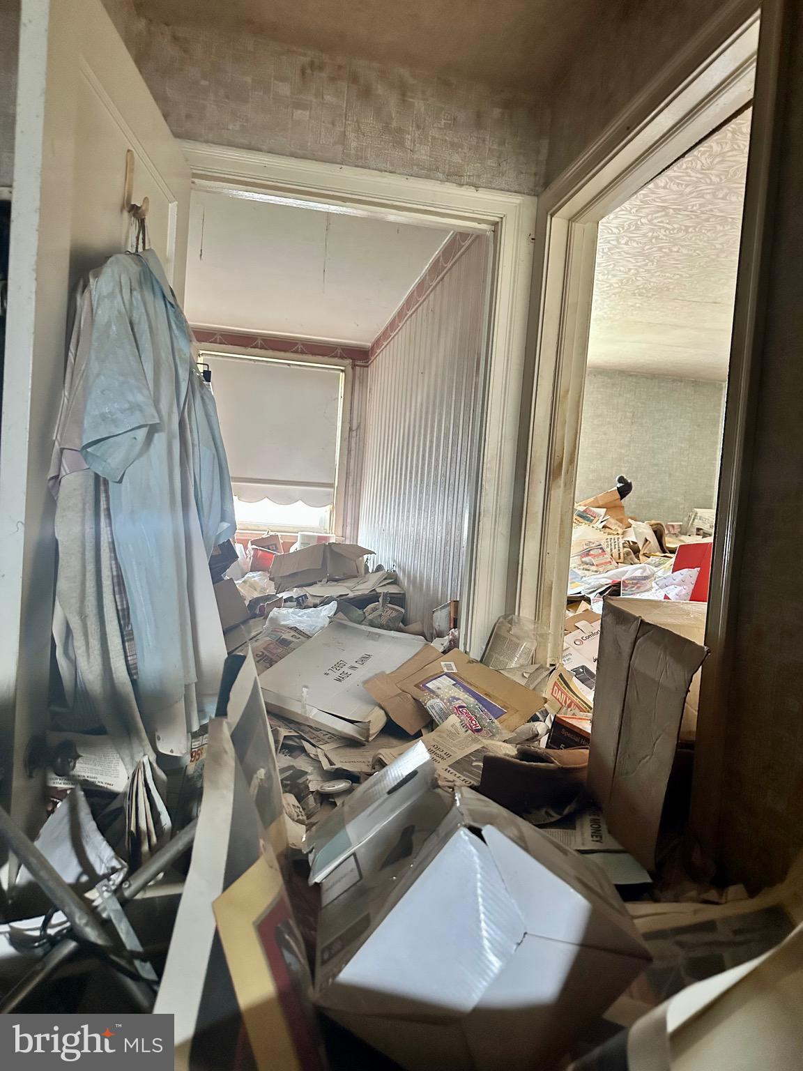 OXFORD CIRCLE - Residential