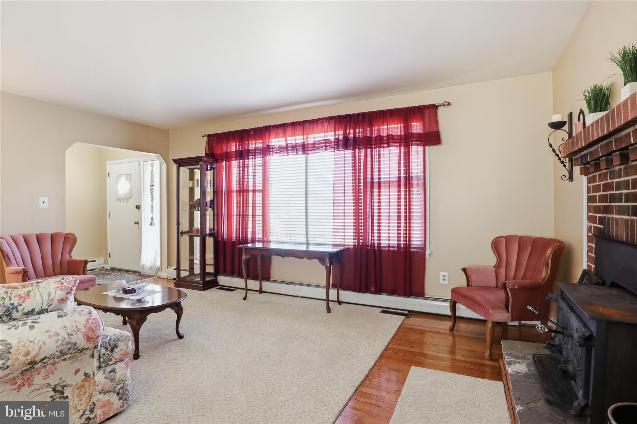 CLINTON - Residential