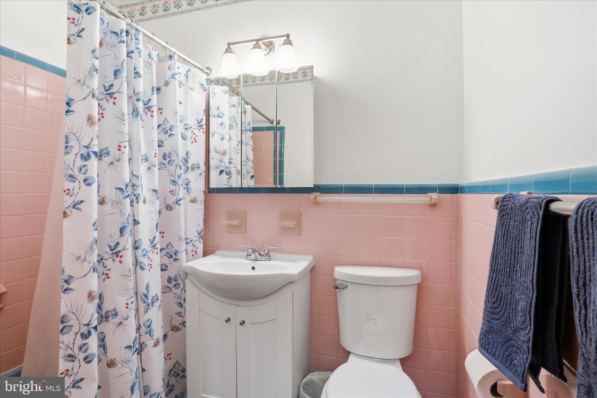 CLINTON - Residential