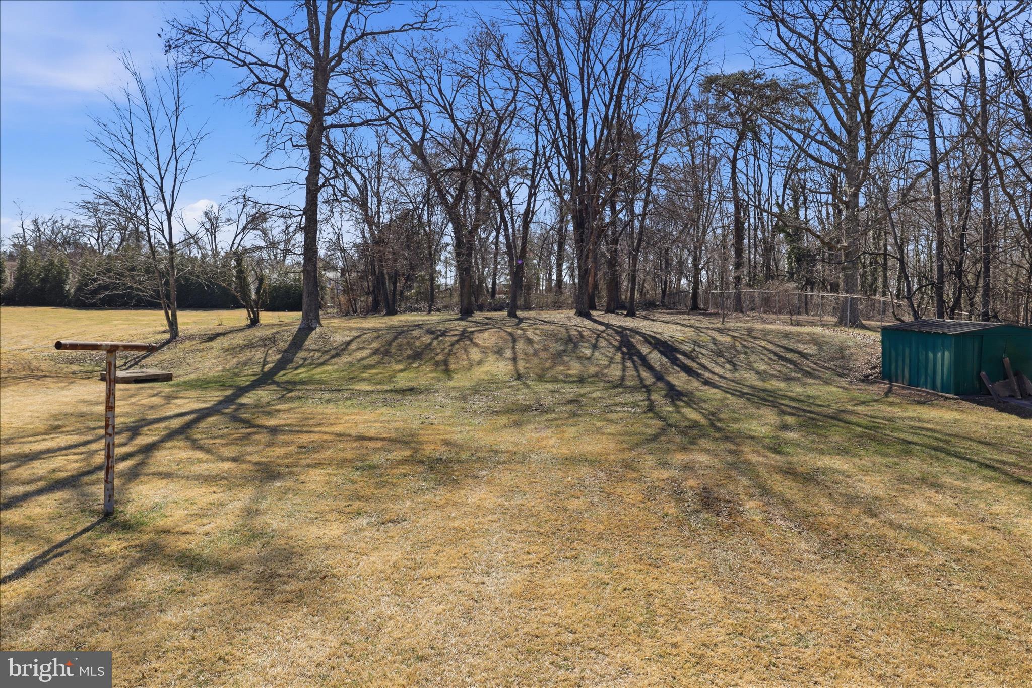 CLINTON - Residential