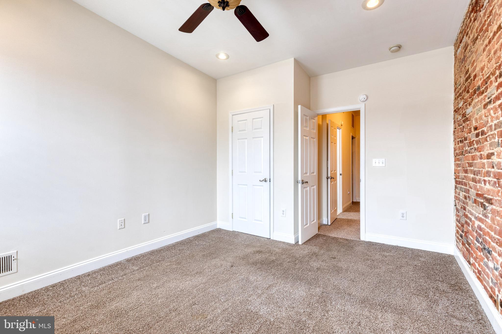 PIGTOWN HISTORIC DISTRICT - Residential Lease