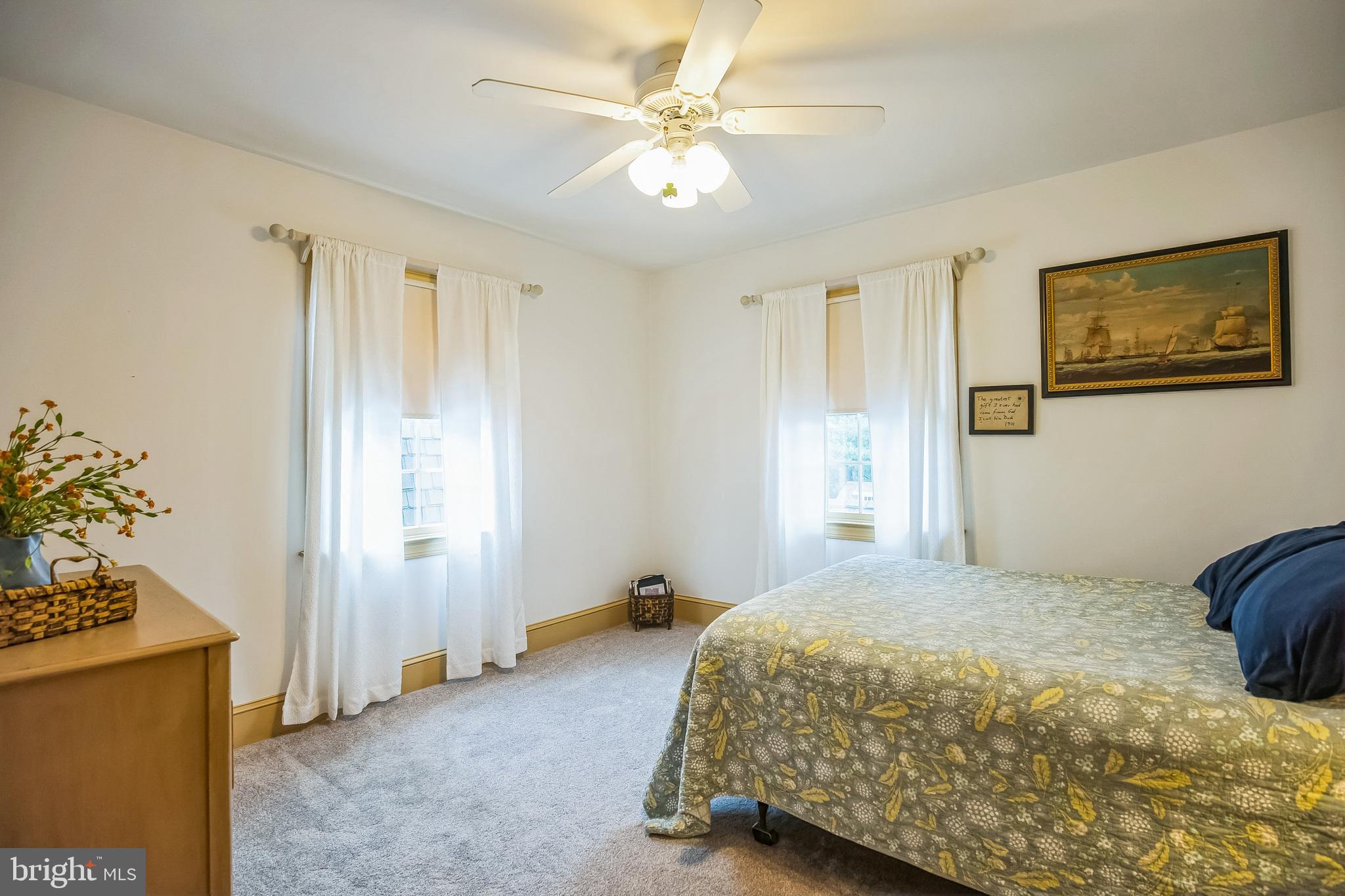 GLENSIDE - Residential