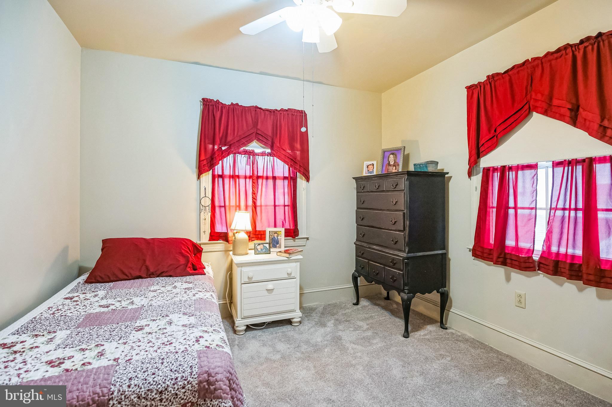 GLENSIDE - Residential