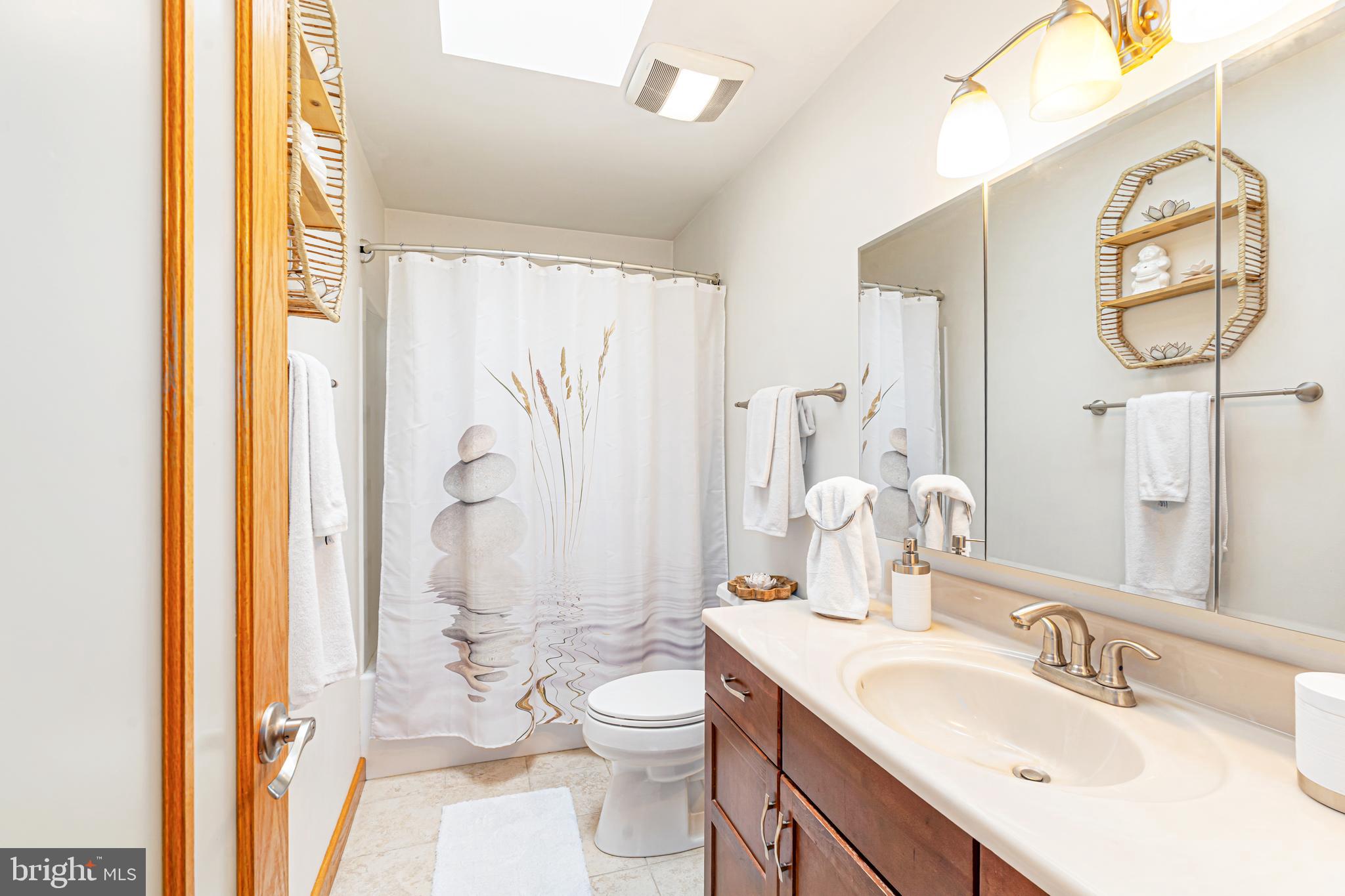 SUE CREEK LANDING - Residential