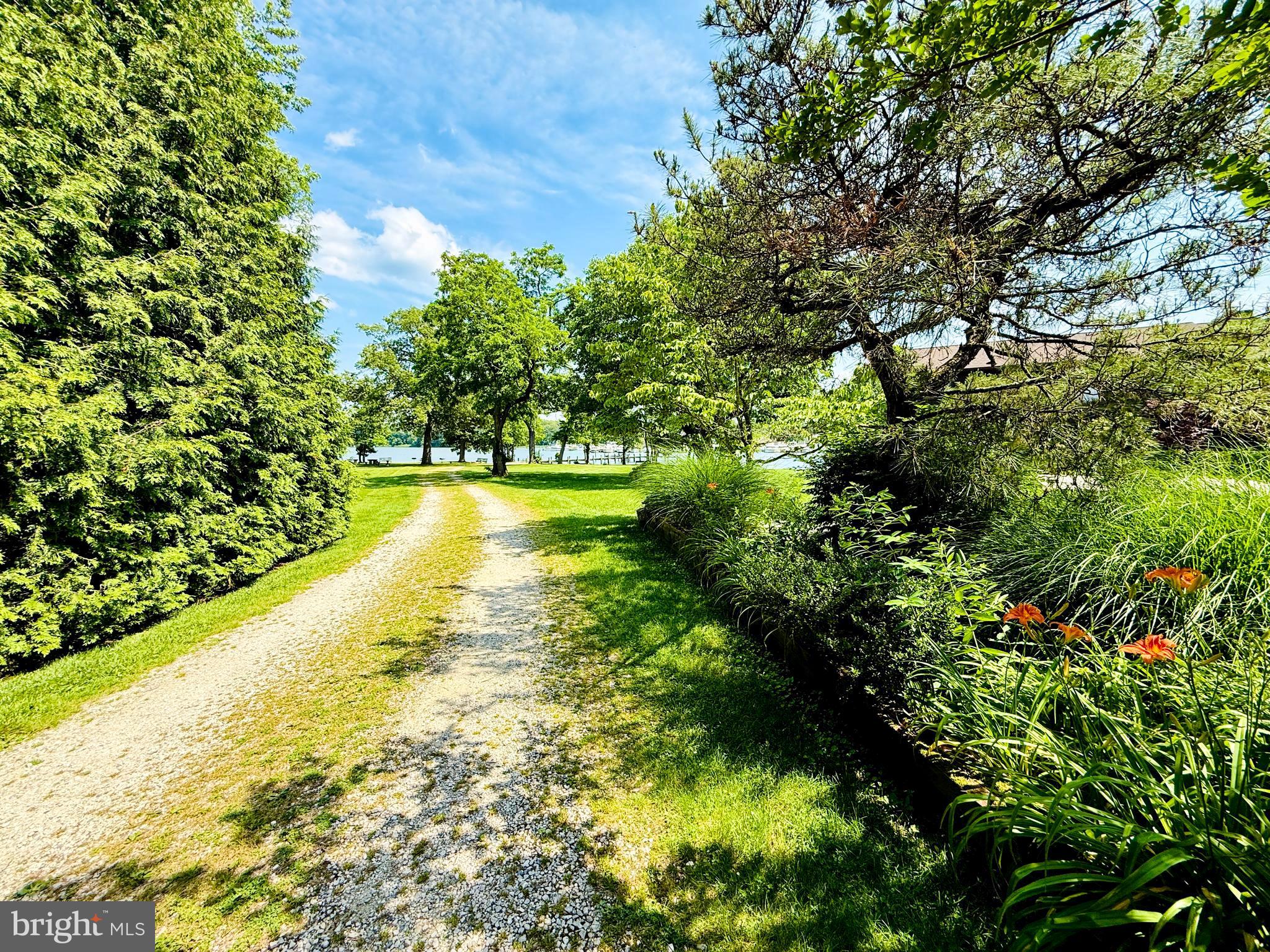 SUE CREEK LANDING - Residential