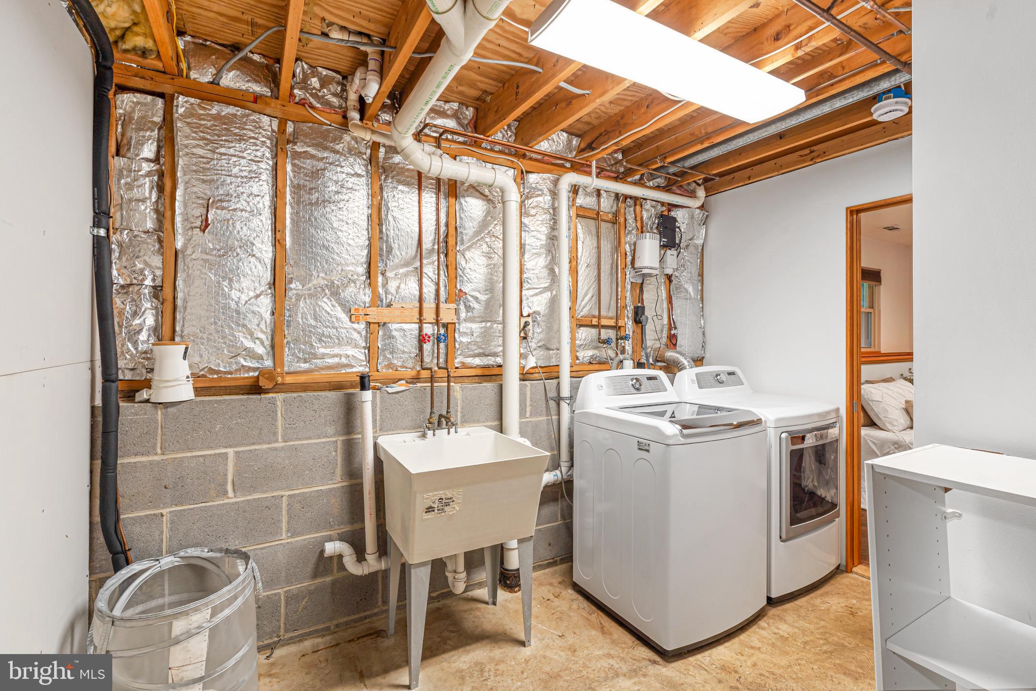 SUE CREEK LANDING - Residential