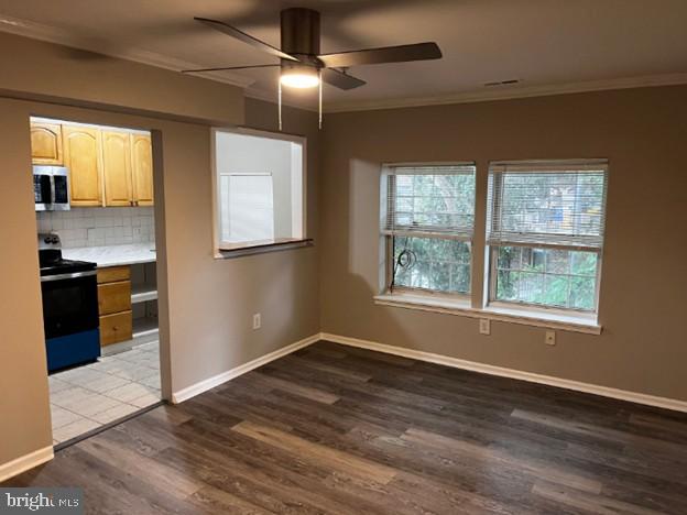 2100 FENDALL STREET SE 14