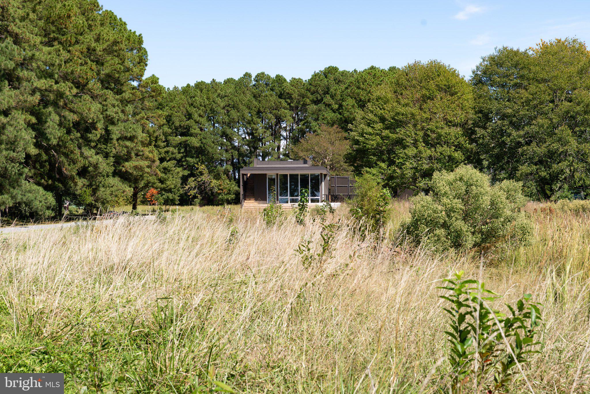 24084 DEEP NECK ROAD BAY HOUSE
