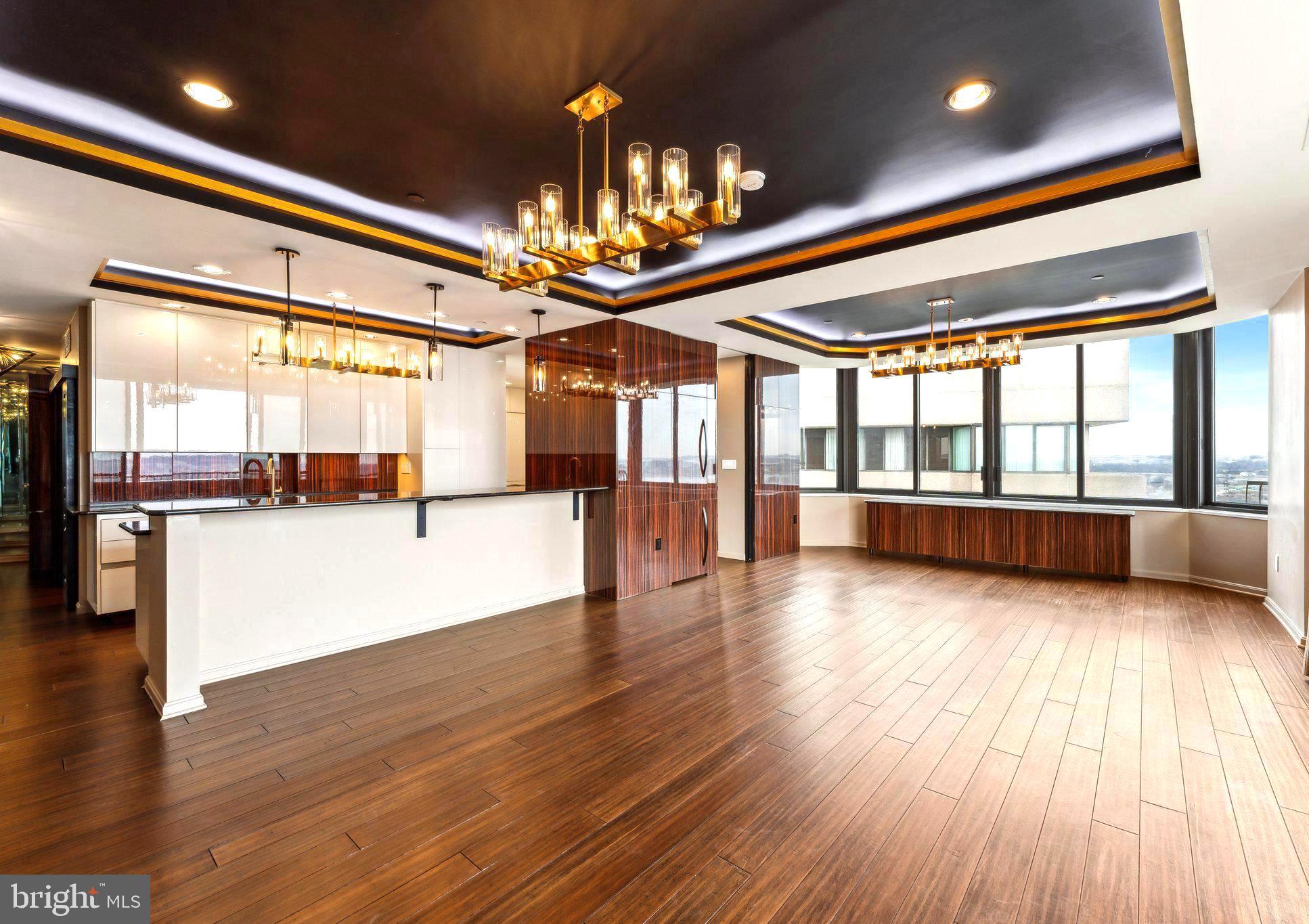 1300 CRYSTAL DRIVE PH3S
