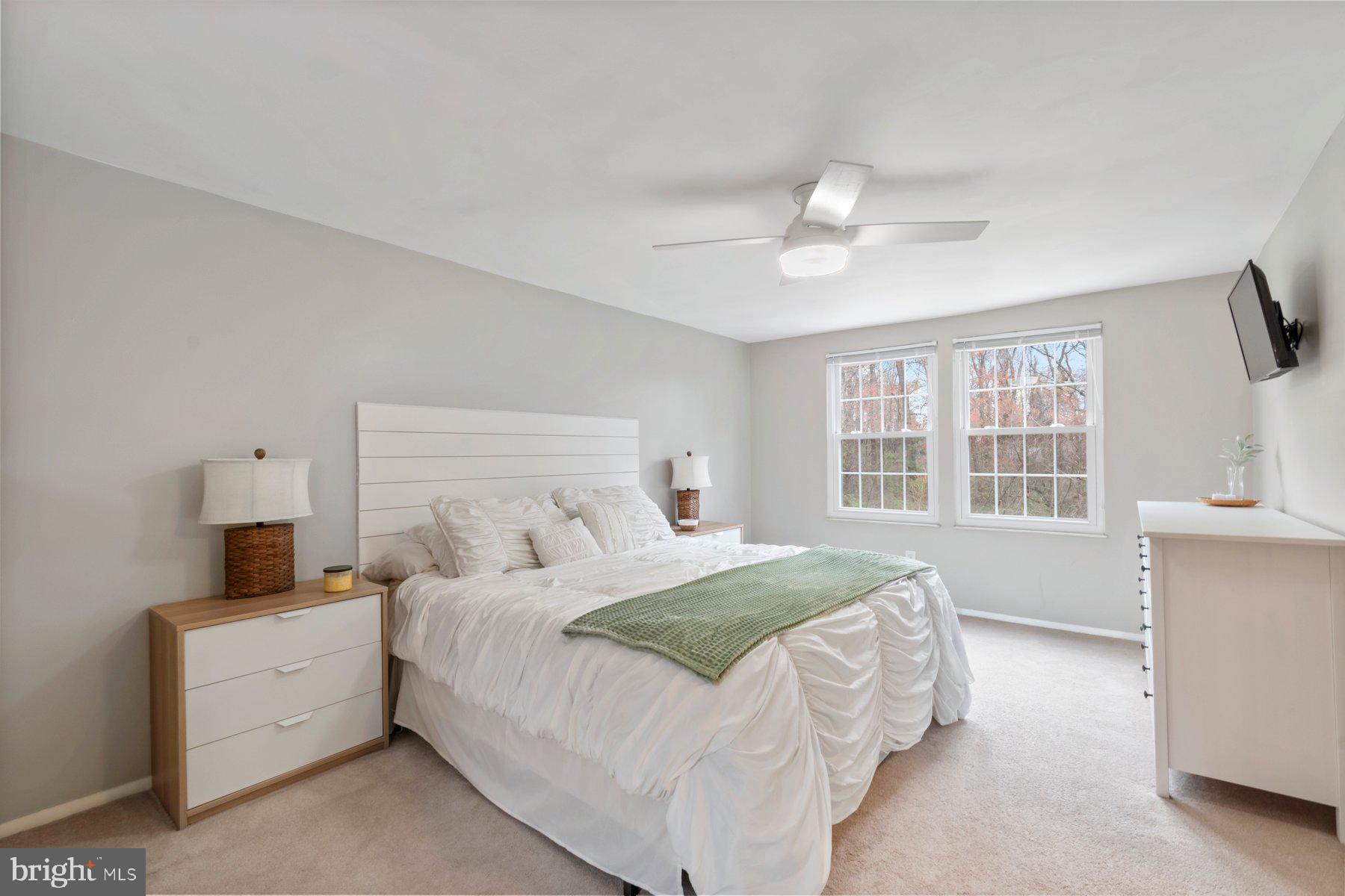 HARMANS WOODS - Residential