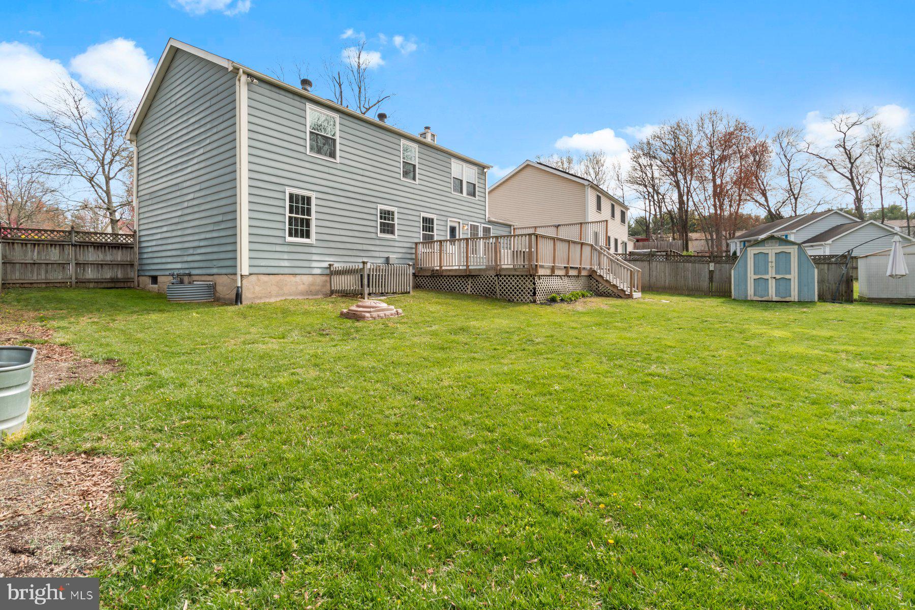 HARMANS WOODS - Residential