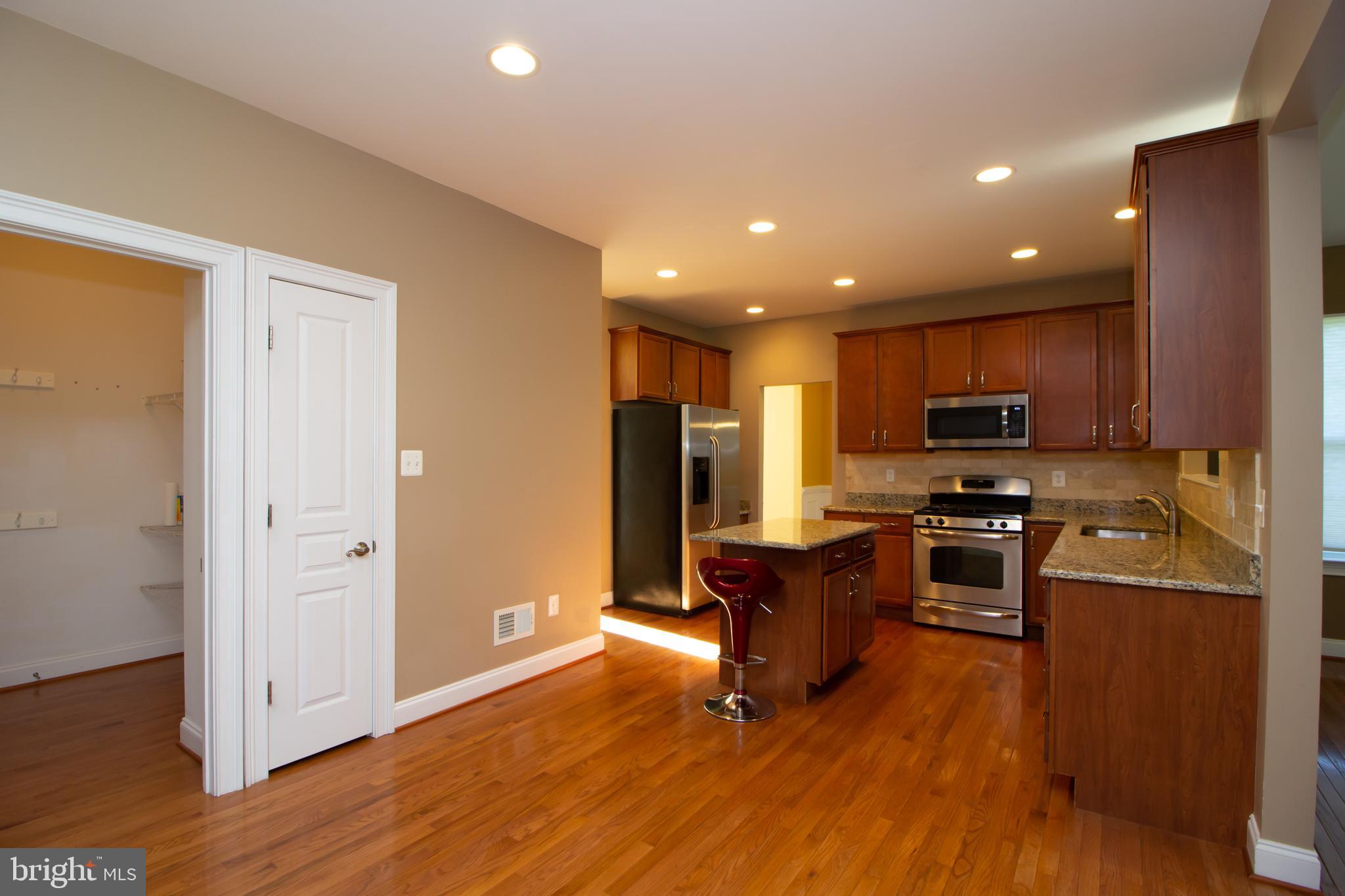 MILLERS MILL WOODS - Residential Lease