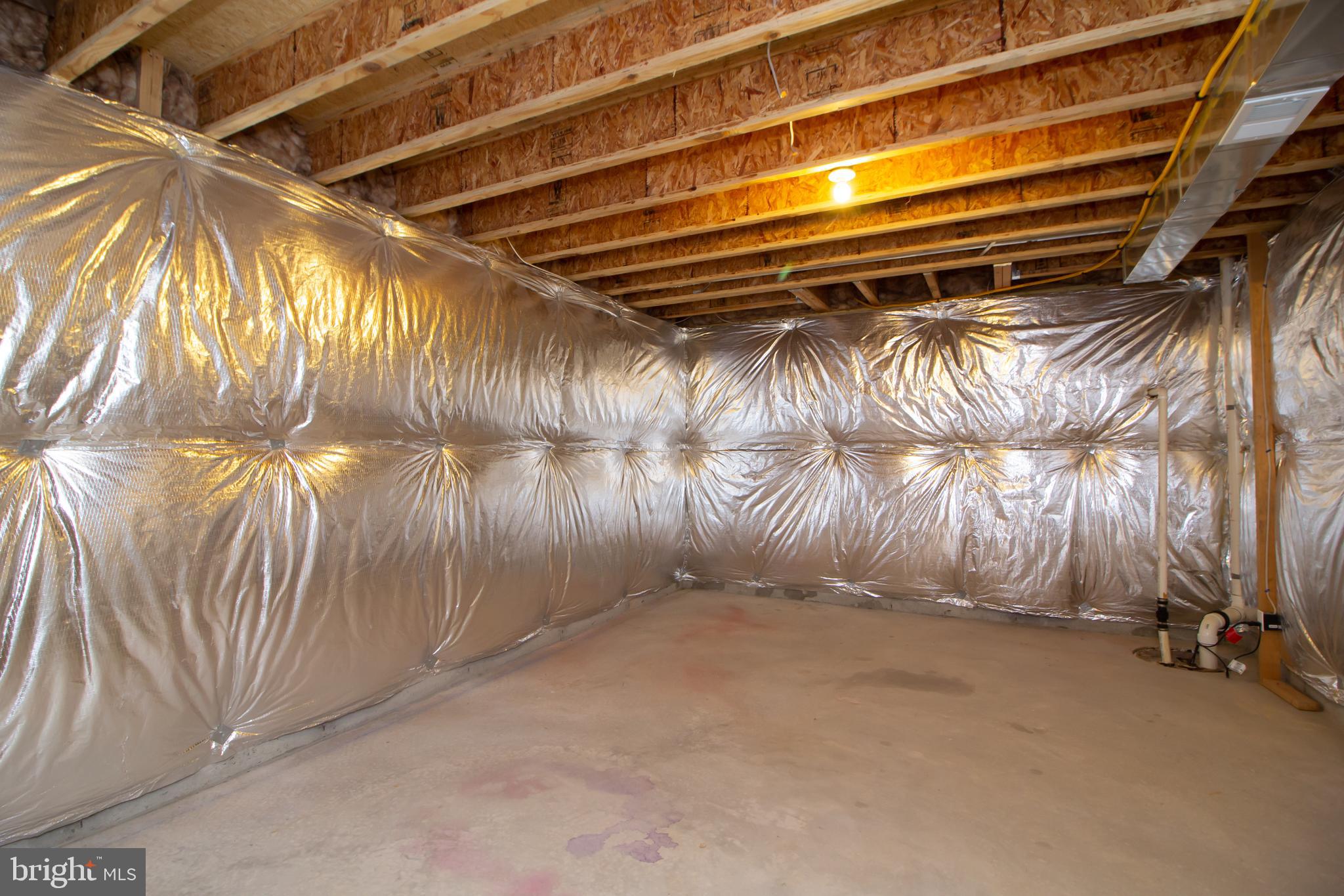 MILLERS MILL WOODS - Residential Lease