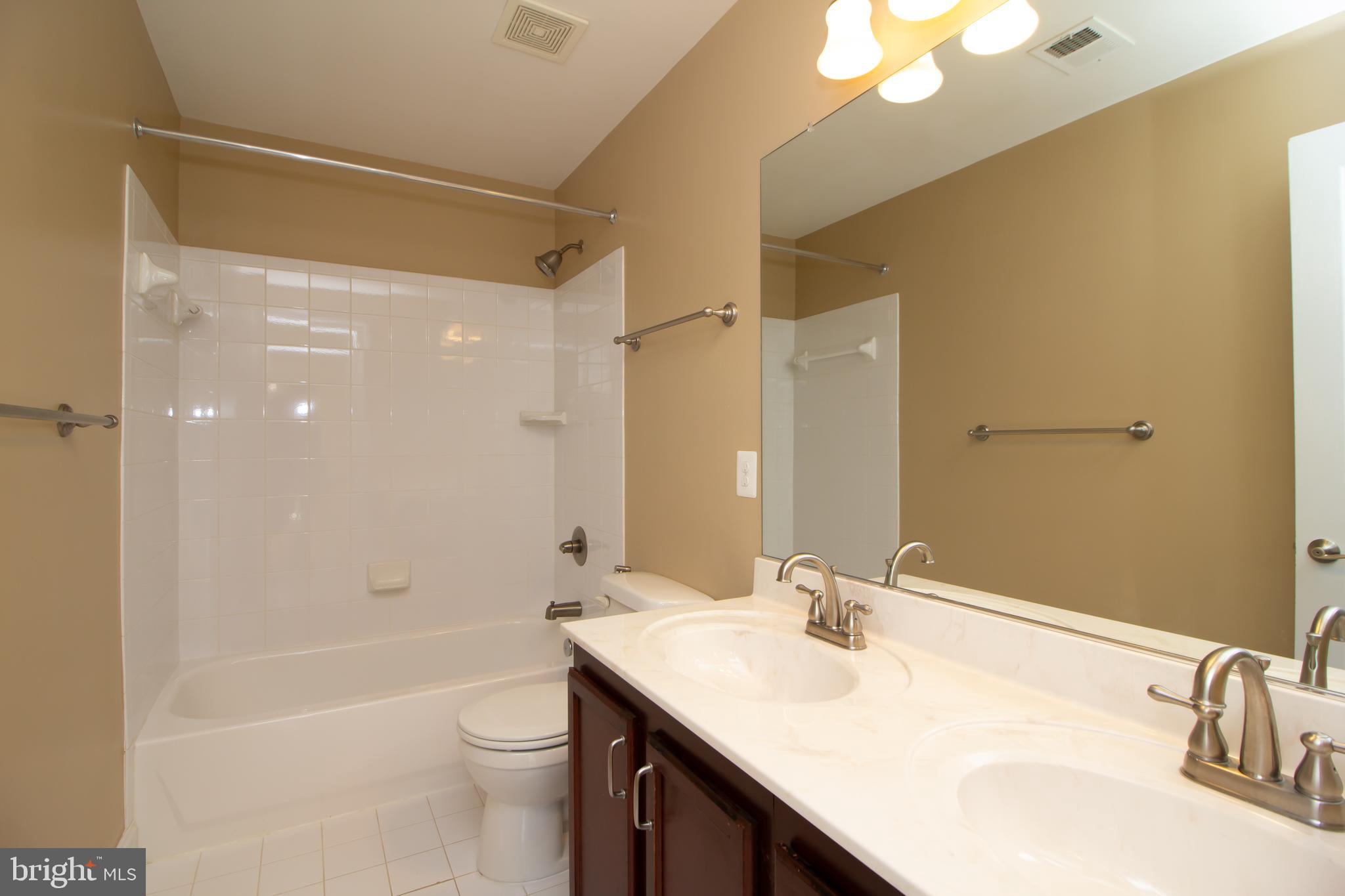 MILLERS MILL WOODS - Residential Lease