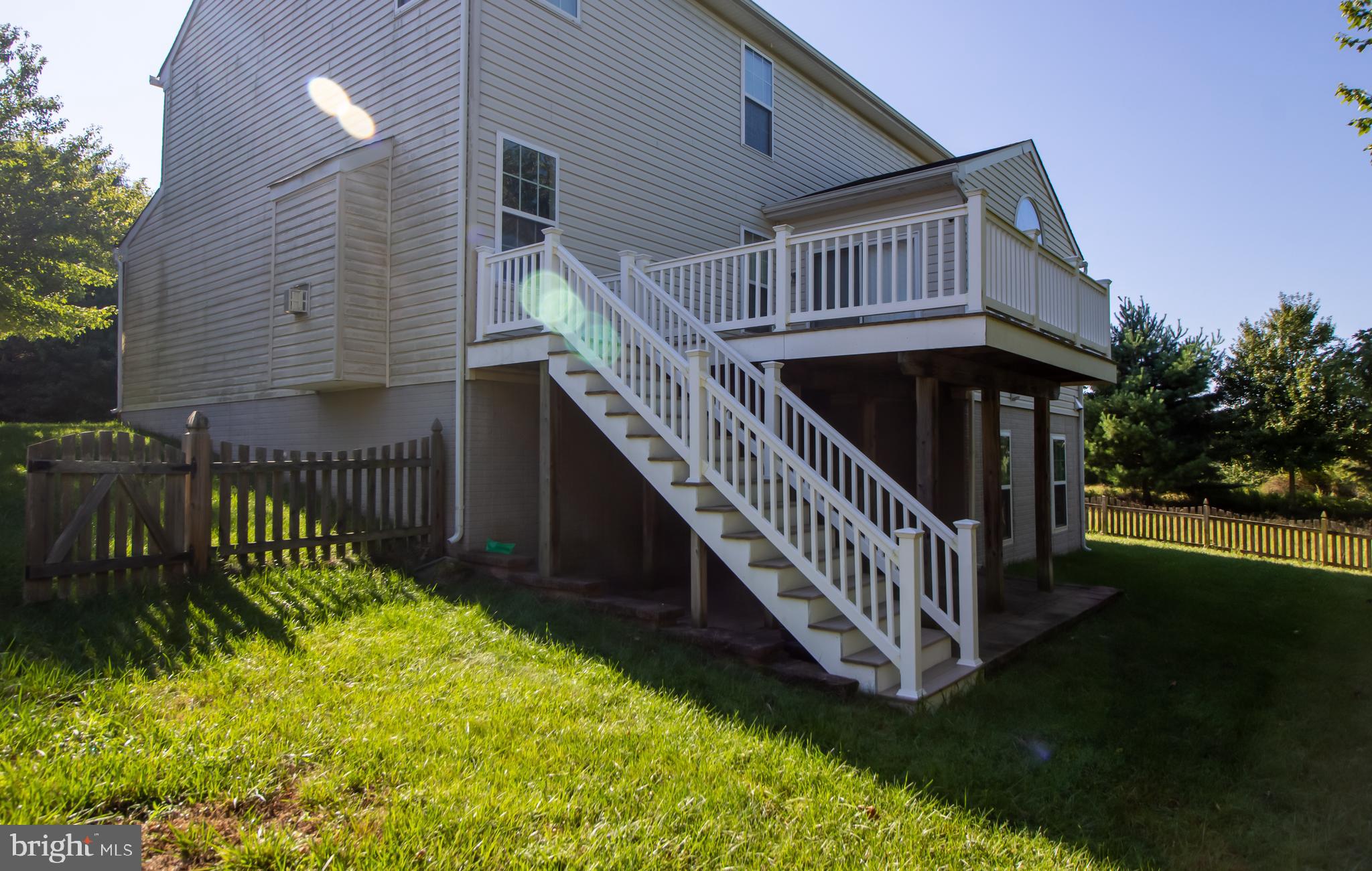 MILLERS MILL WOODS - Residential Lease