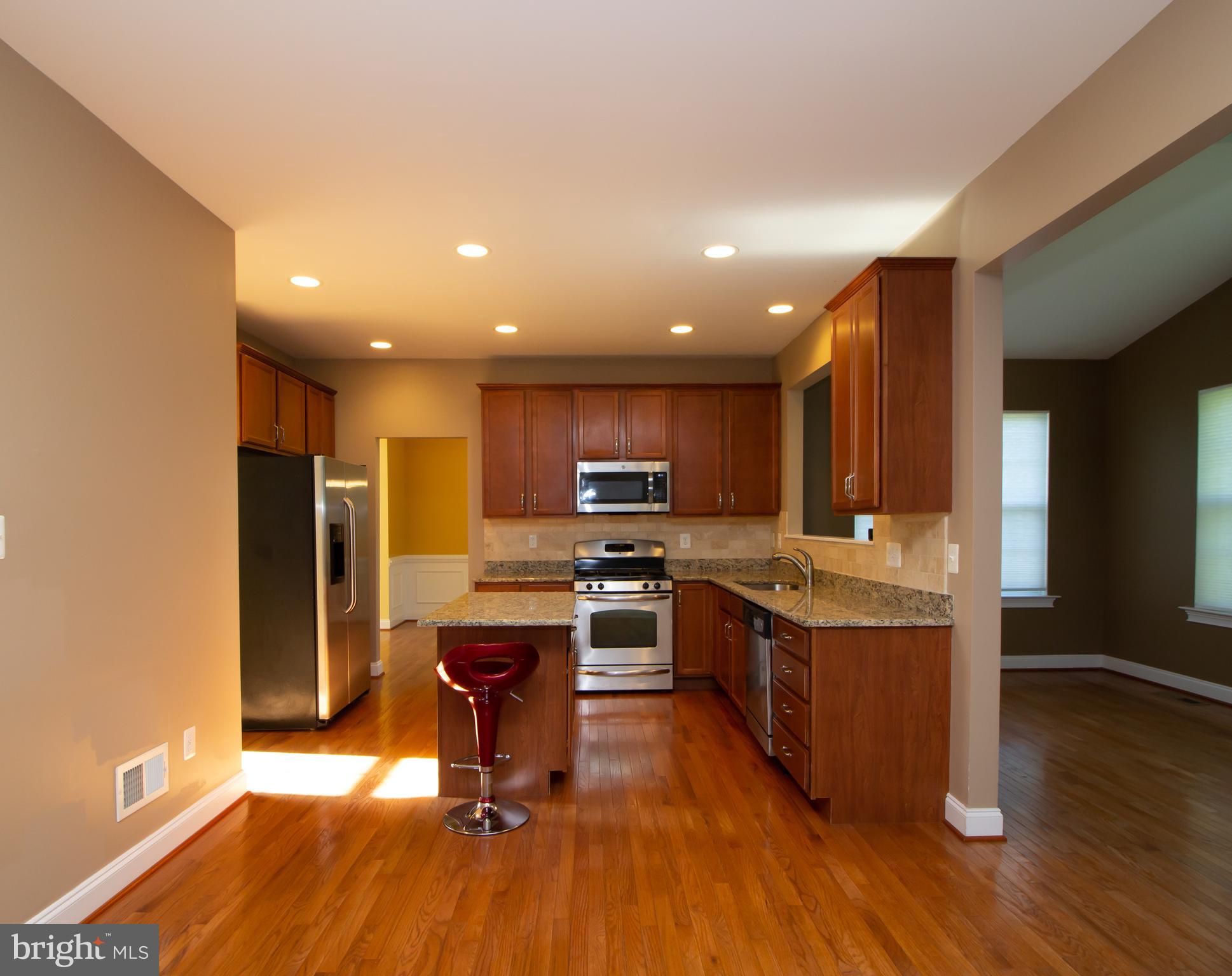 MILLERS MILL WOODS - Residential Lease