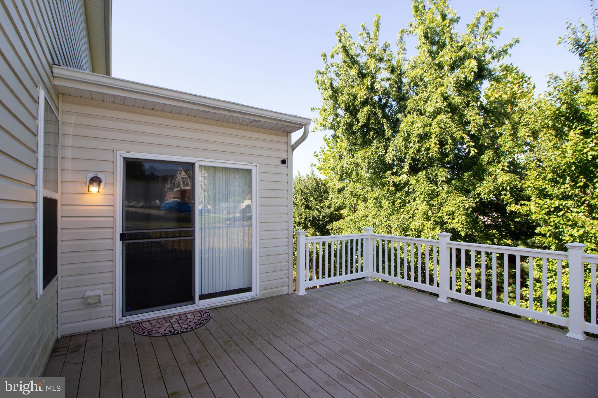 MILLERS MILL WOODS - Residential Lease