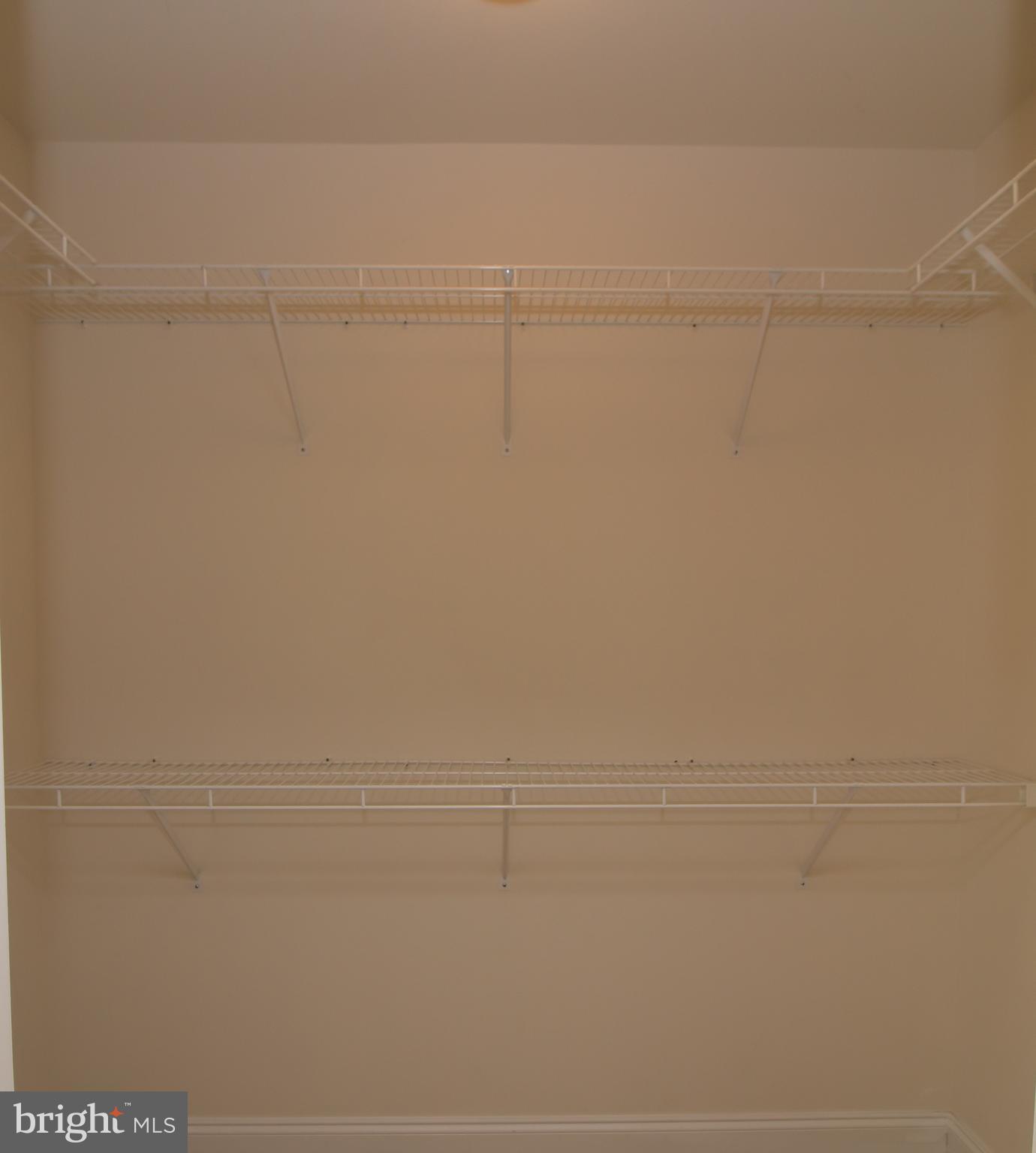 MILLERS MILL WOODS - Residential Lease