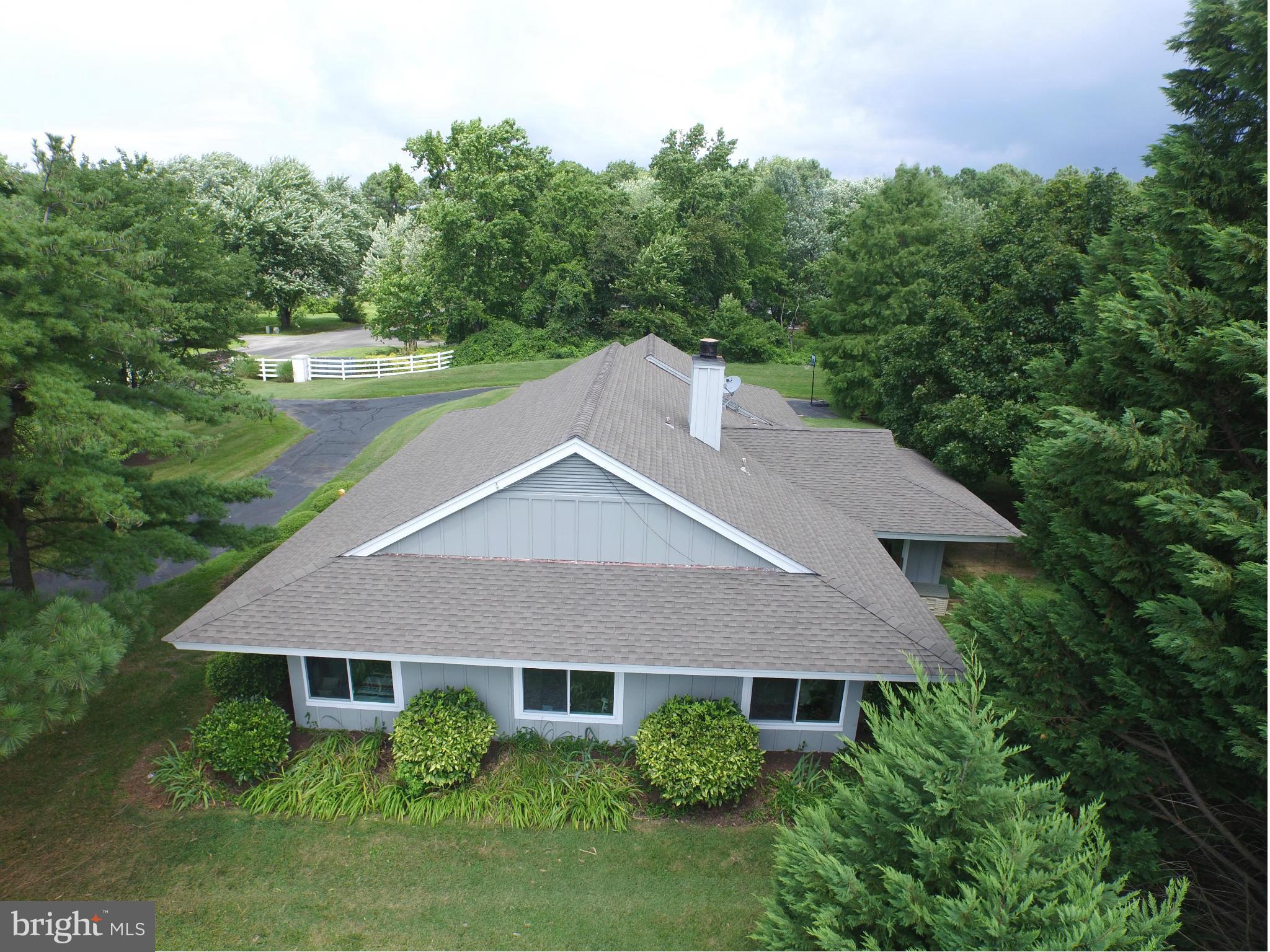 COVE CREEK CLUB - Residential