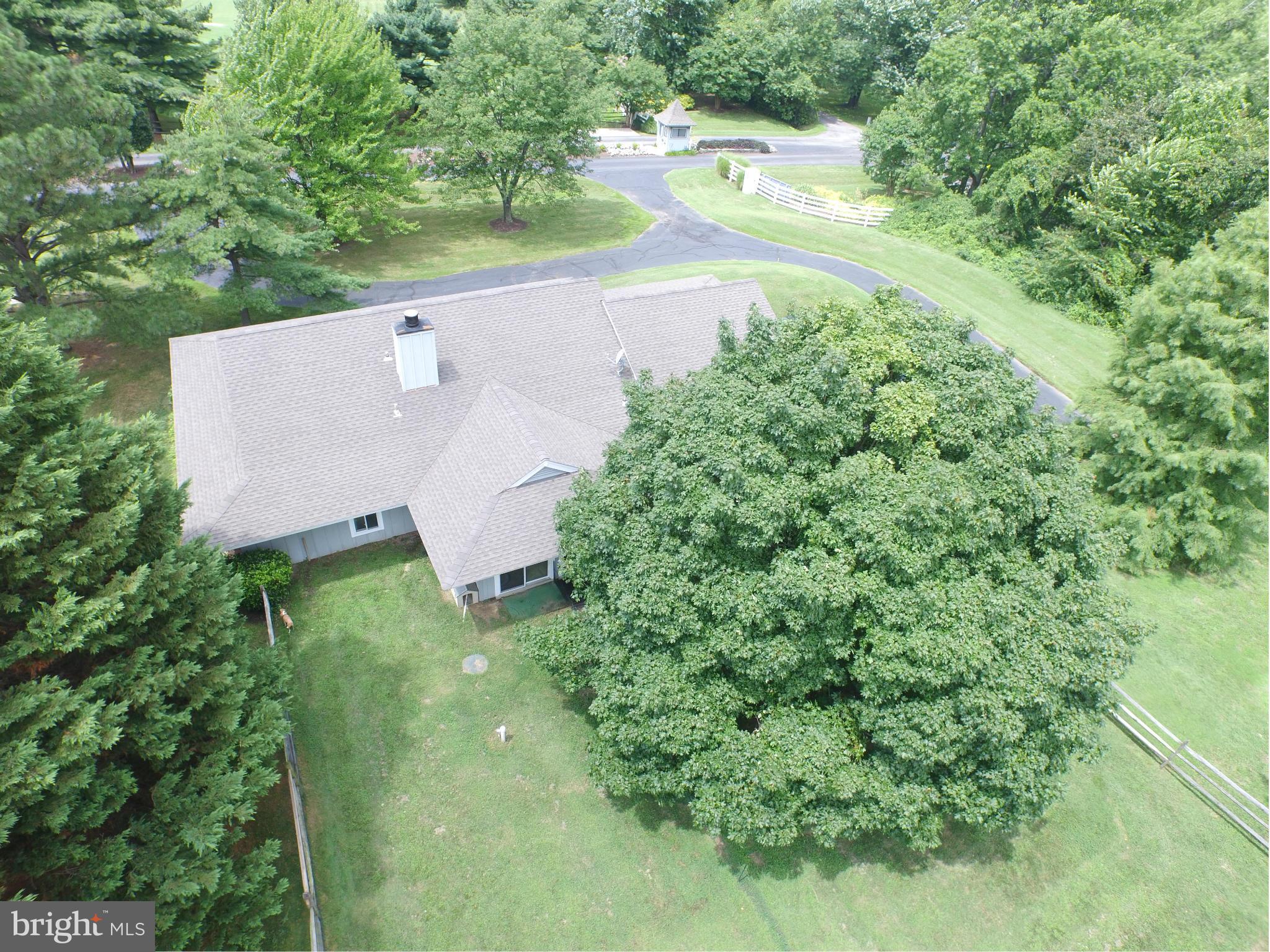 COVE CREEK CLUB - Residential