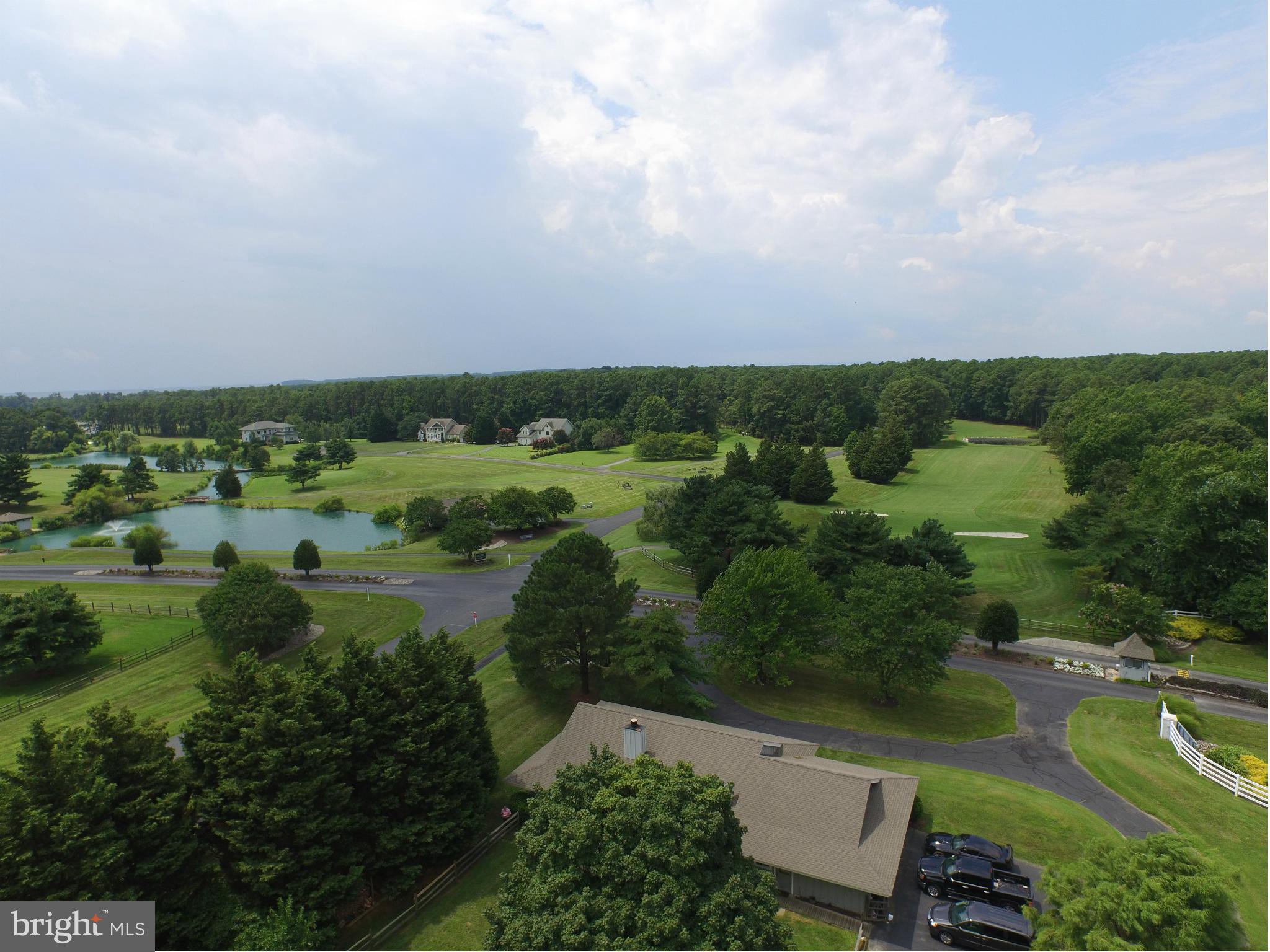 COVE CREEK CLUB - Residential